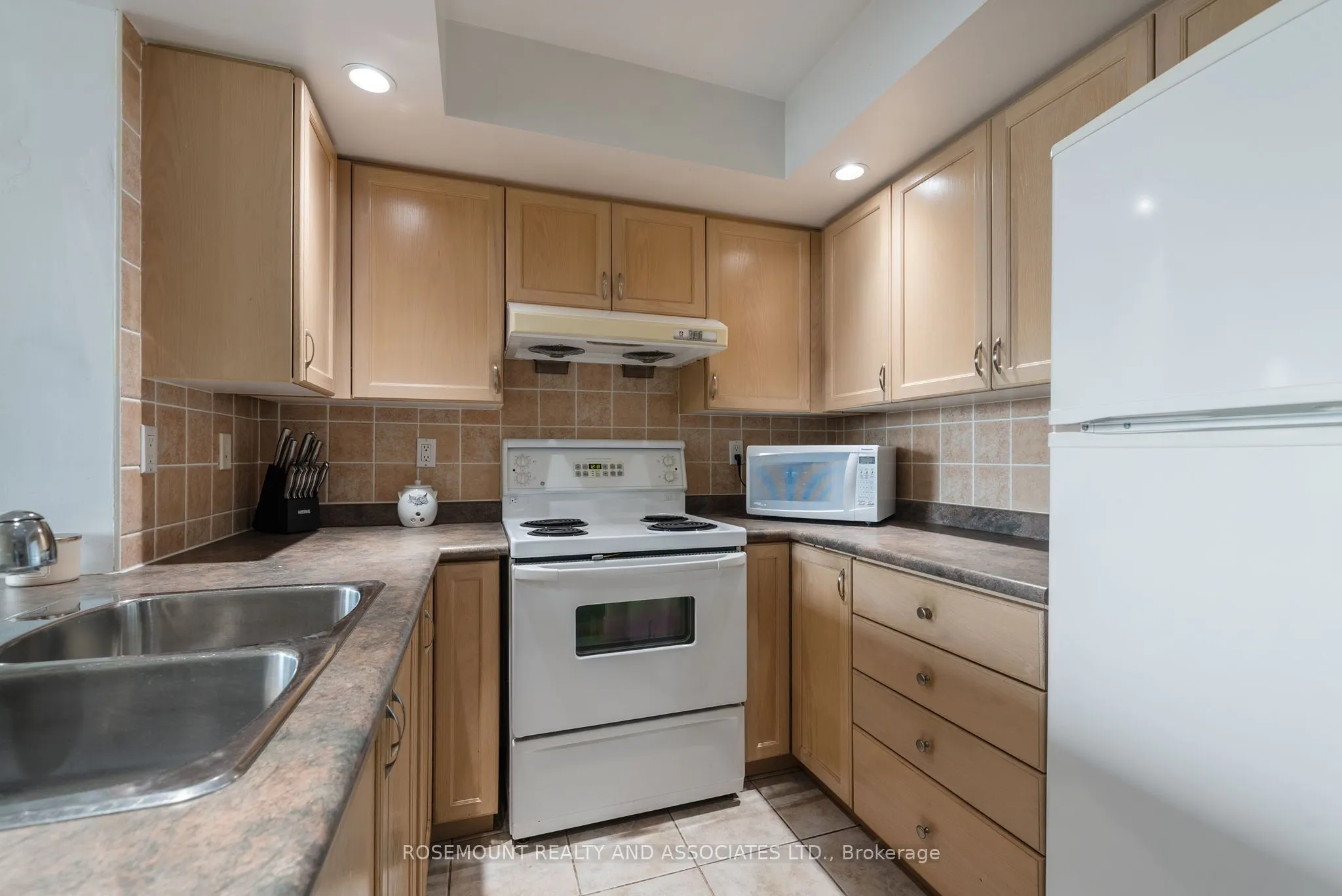 125 Omni Drive, #2039
