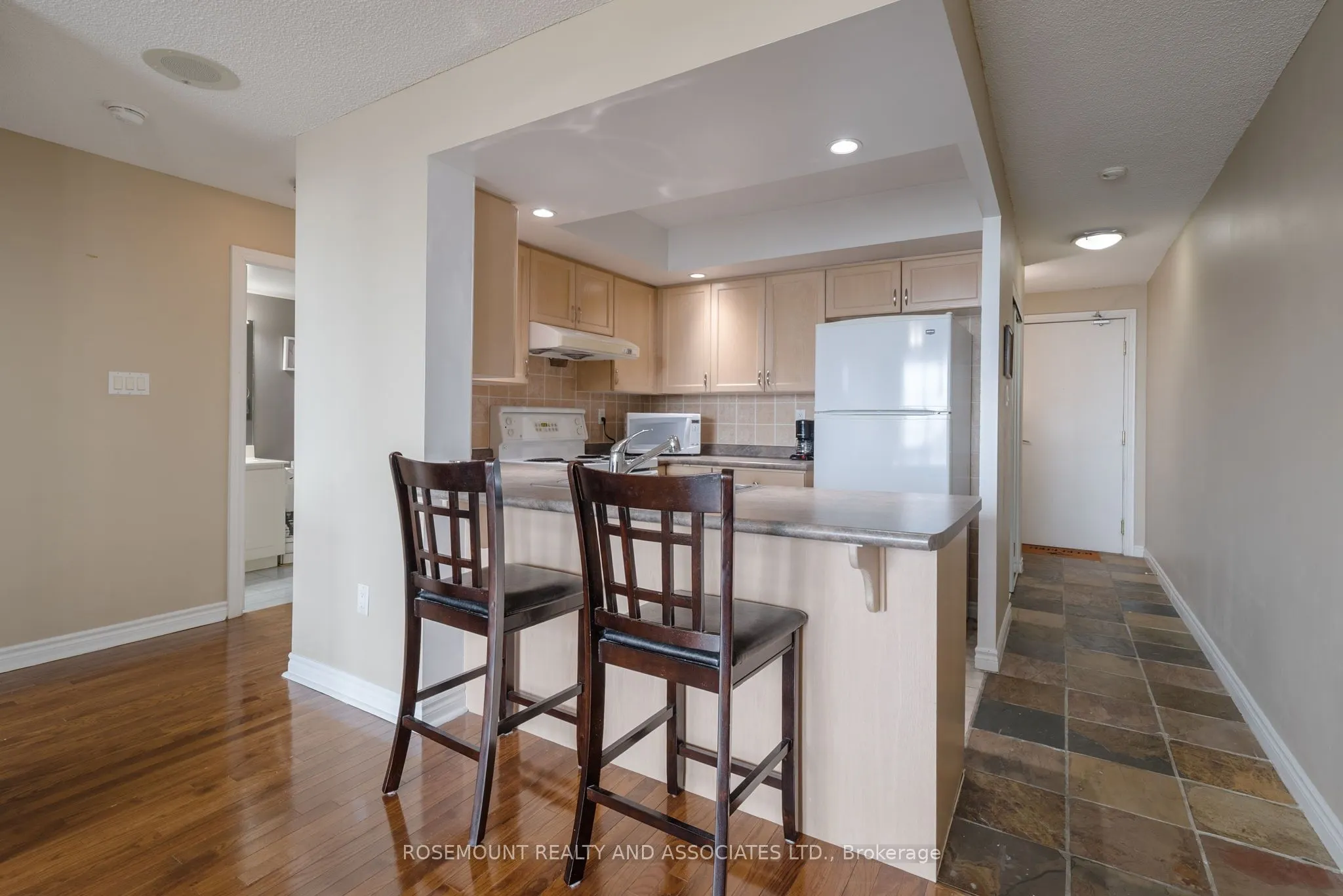 125 Omni Drive, #2039