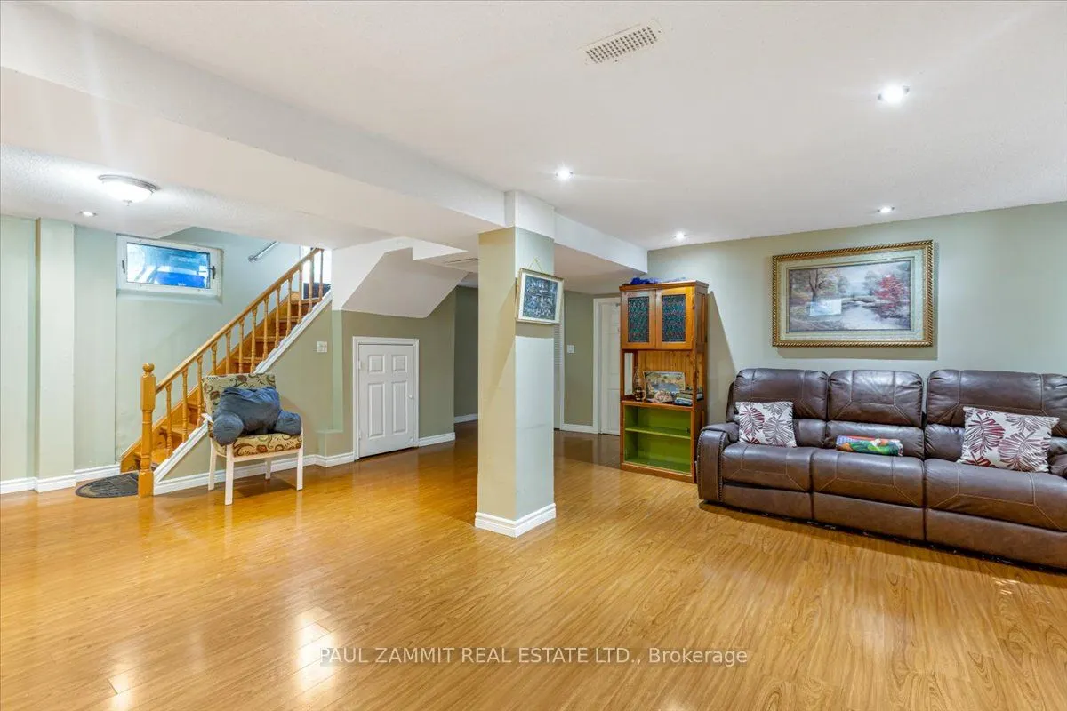 16 Paloma Place