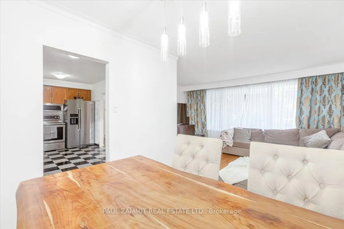 16 Paloma Place