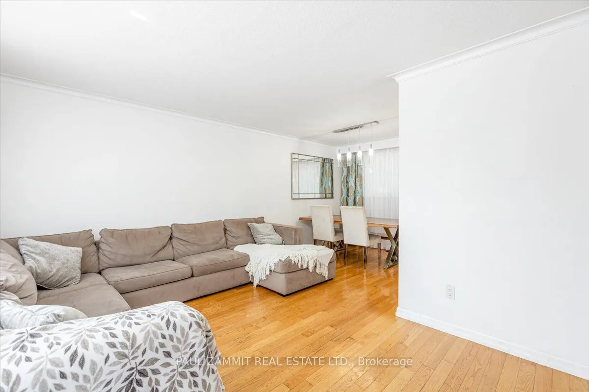 16 Paloma Place