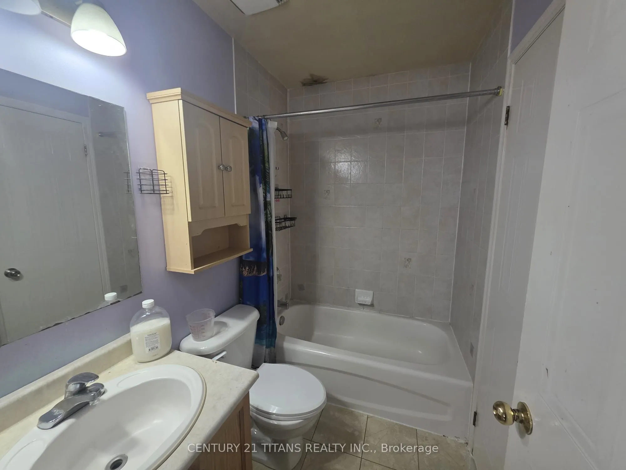51 Marchwood Crescent, #MainFloor