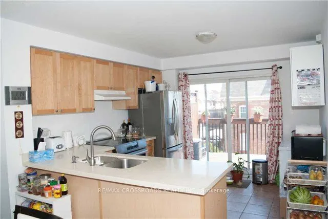 3 Rouge River Drive, #B