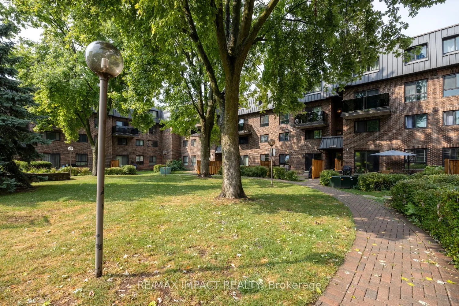 43 Taunton Road E, #31