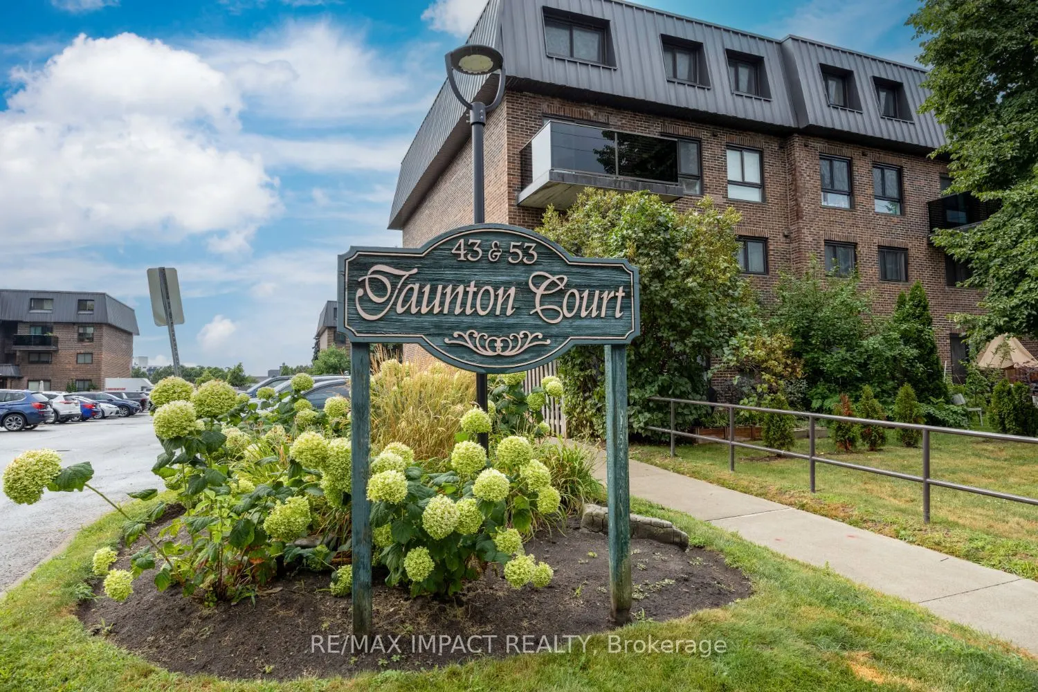 43 Taunton Road E, #31