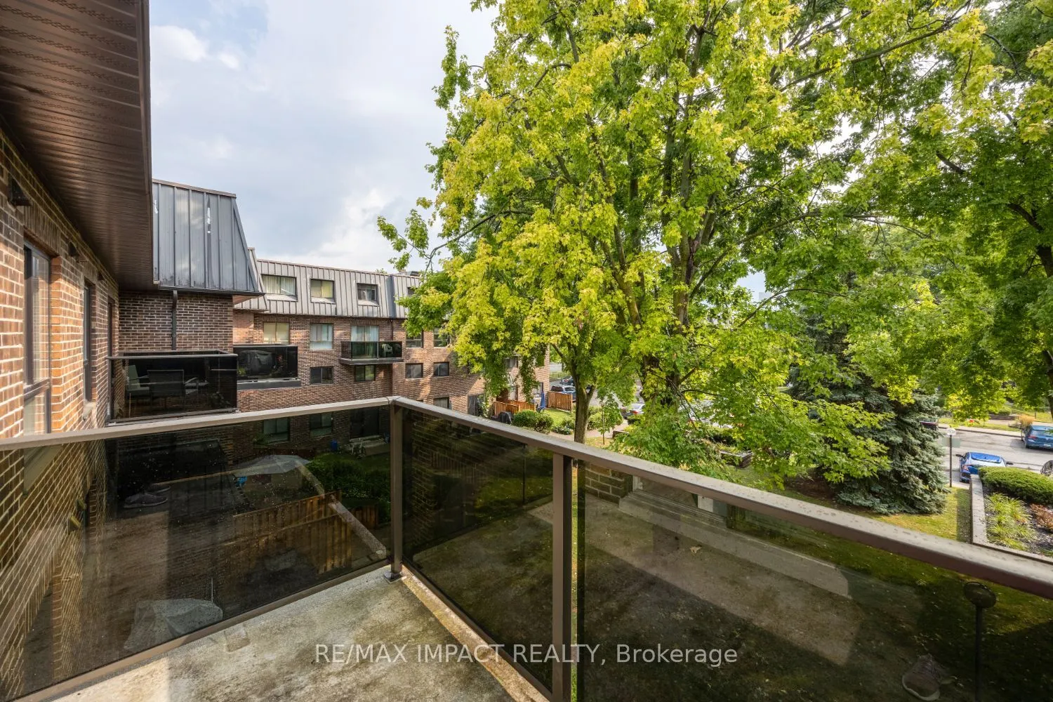 43 Taunton Road E, #31