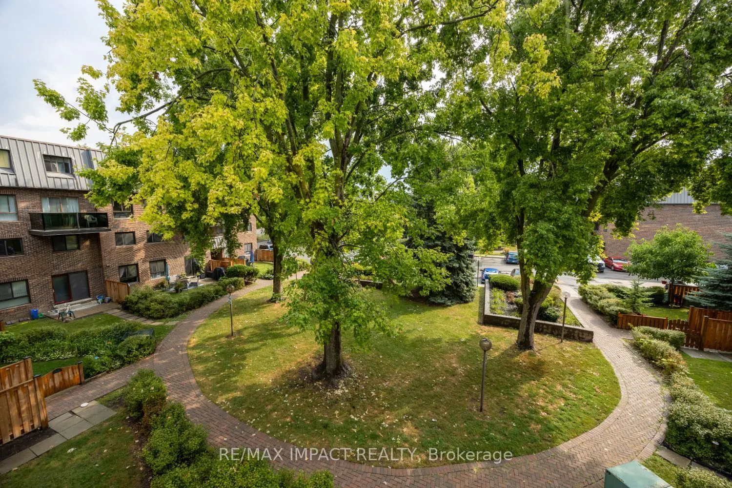 43 Taunton Road E, #31
