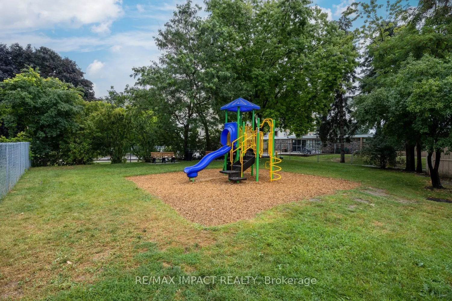 43 Taunton Road E, #31