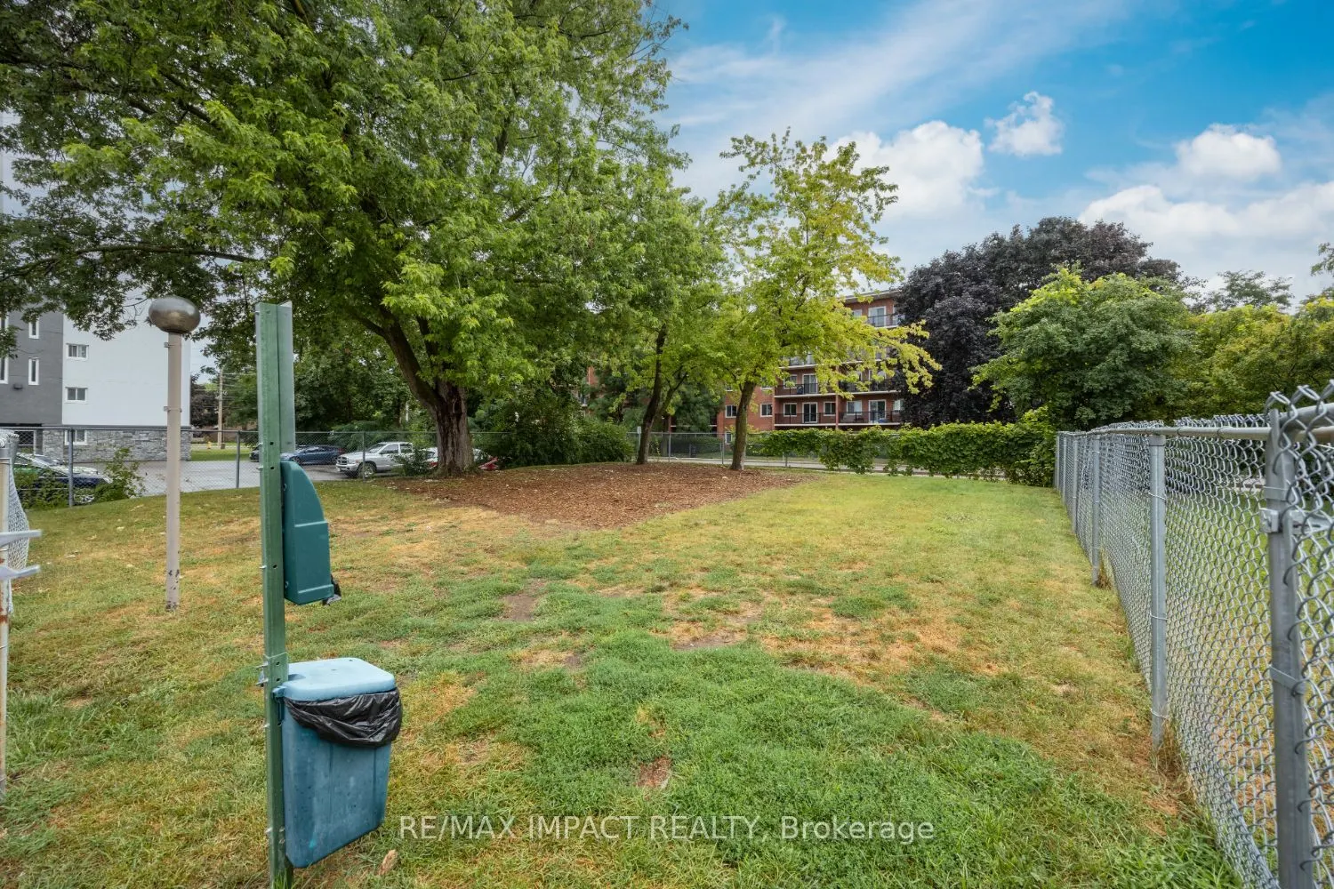 43 Taunton Road E, #31