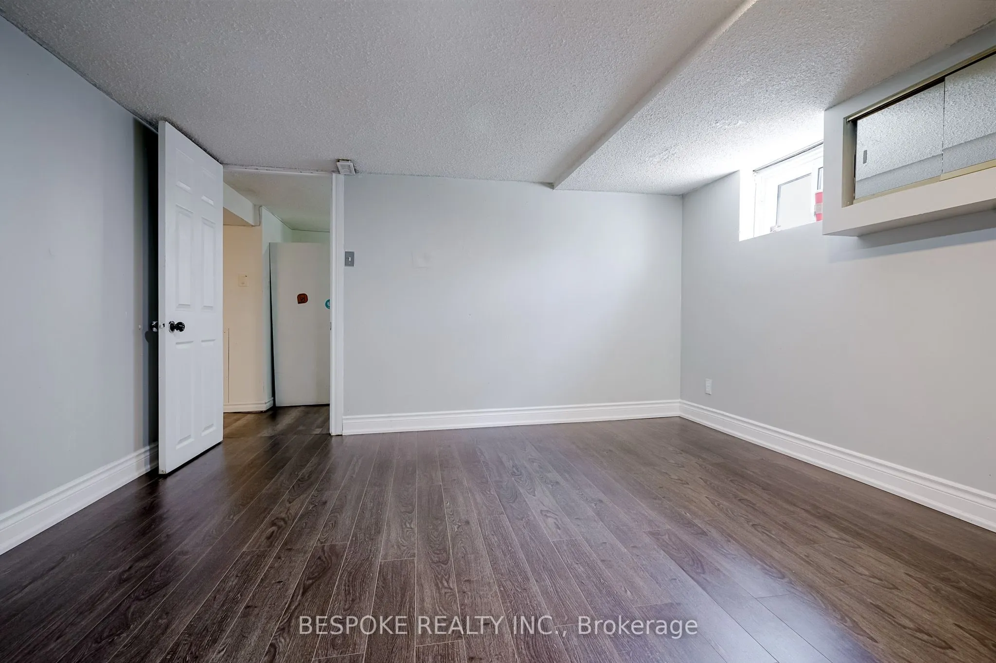 195 Park Road S, #Bsmt