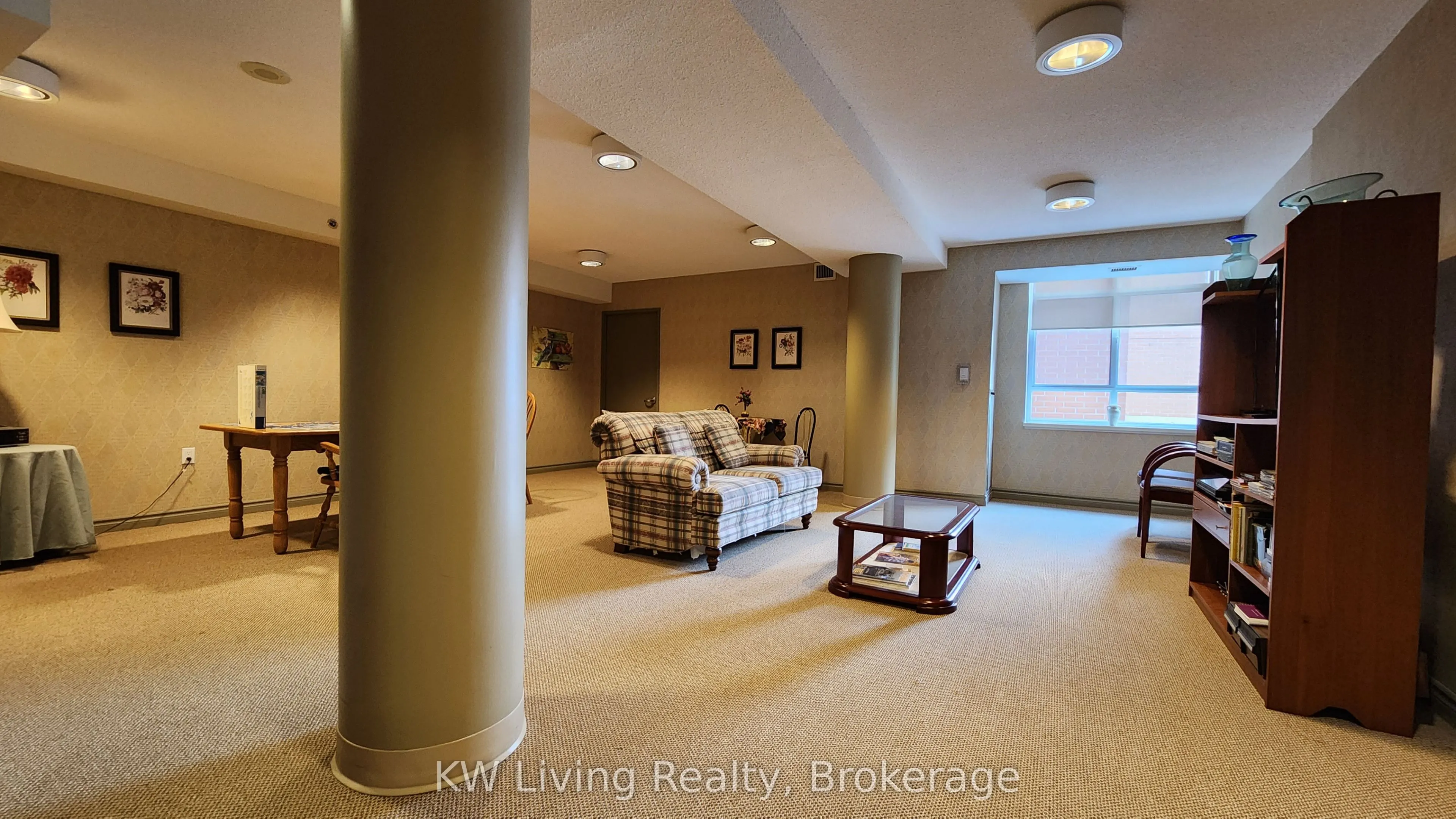 115 Bonis Avenue, #211