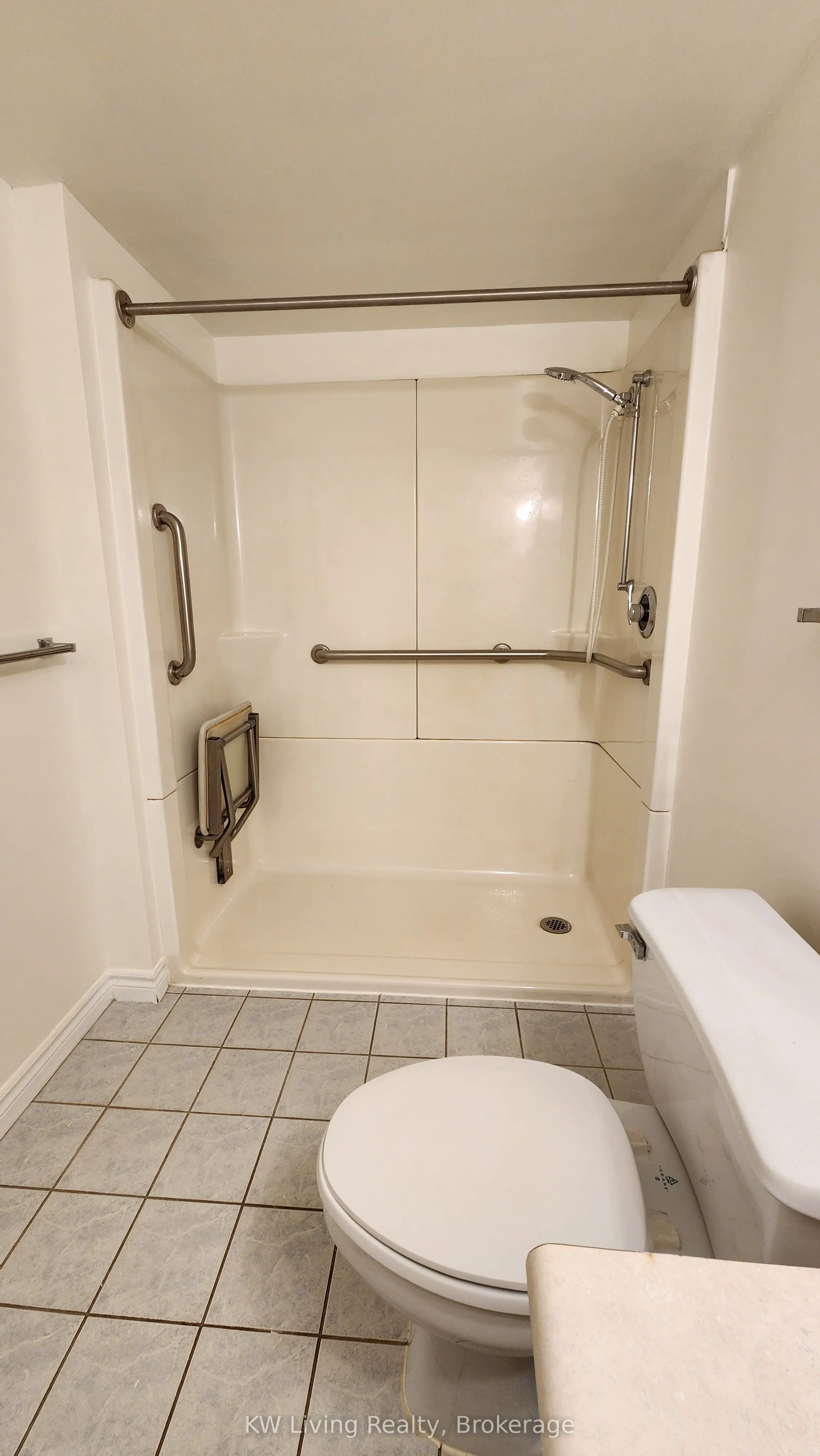 115 Bonis Avenue, #211