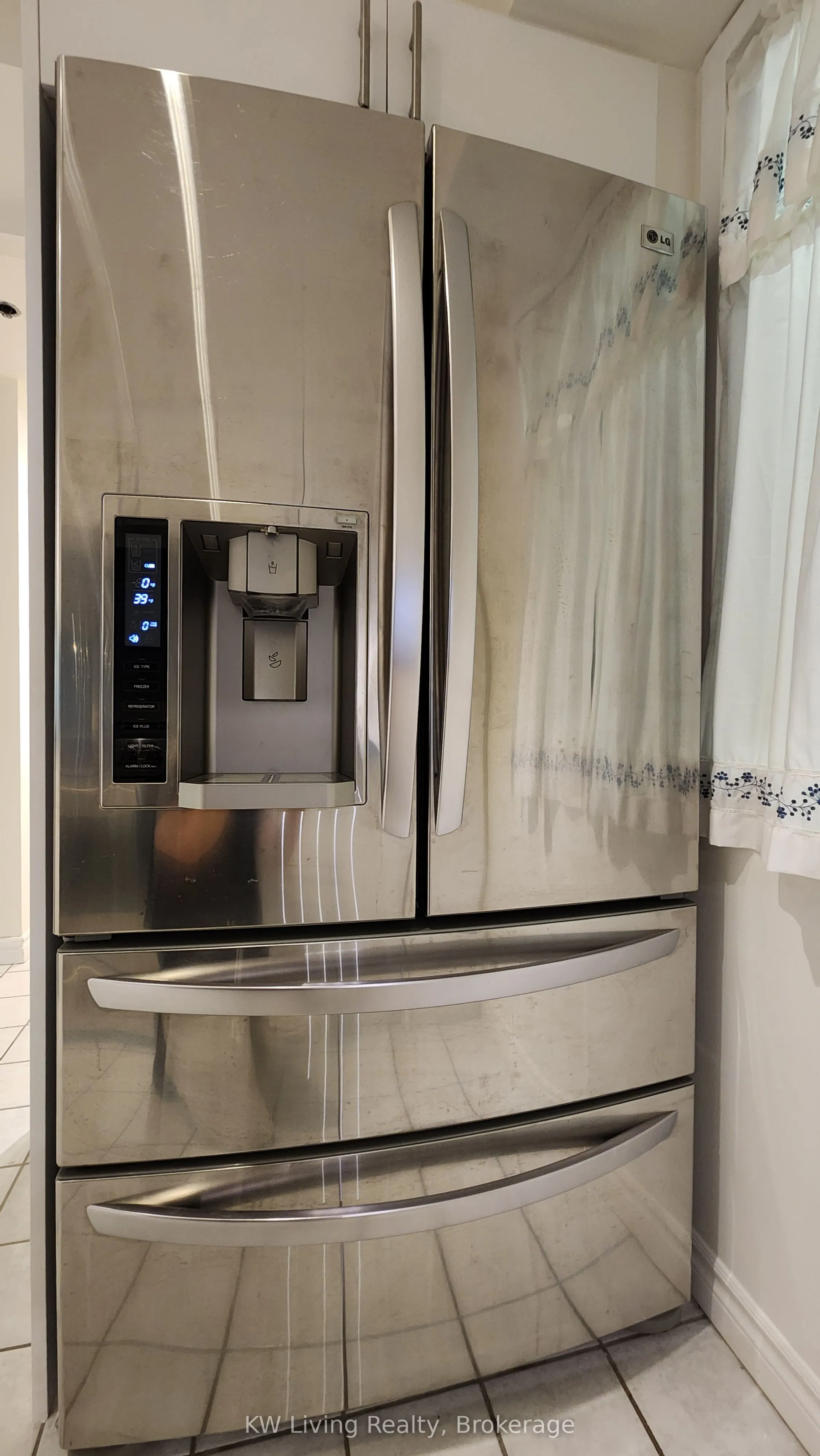 115 Bonis Avenue, #211