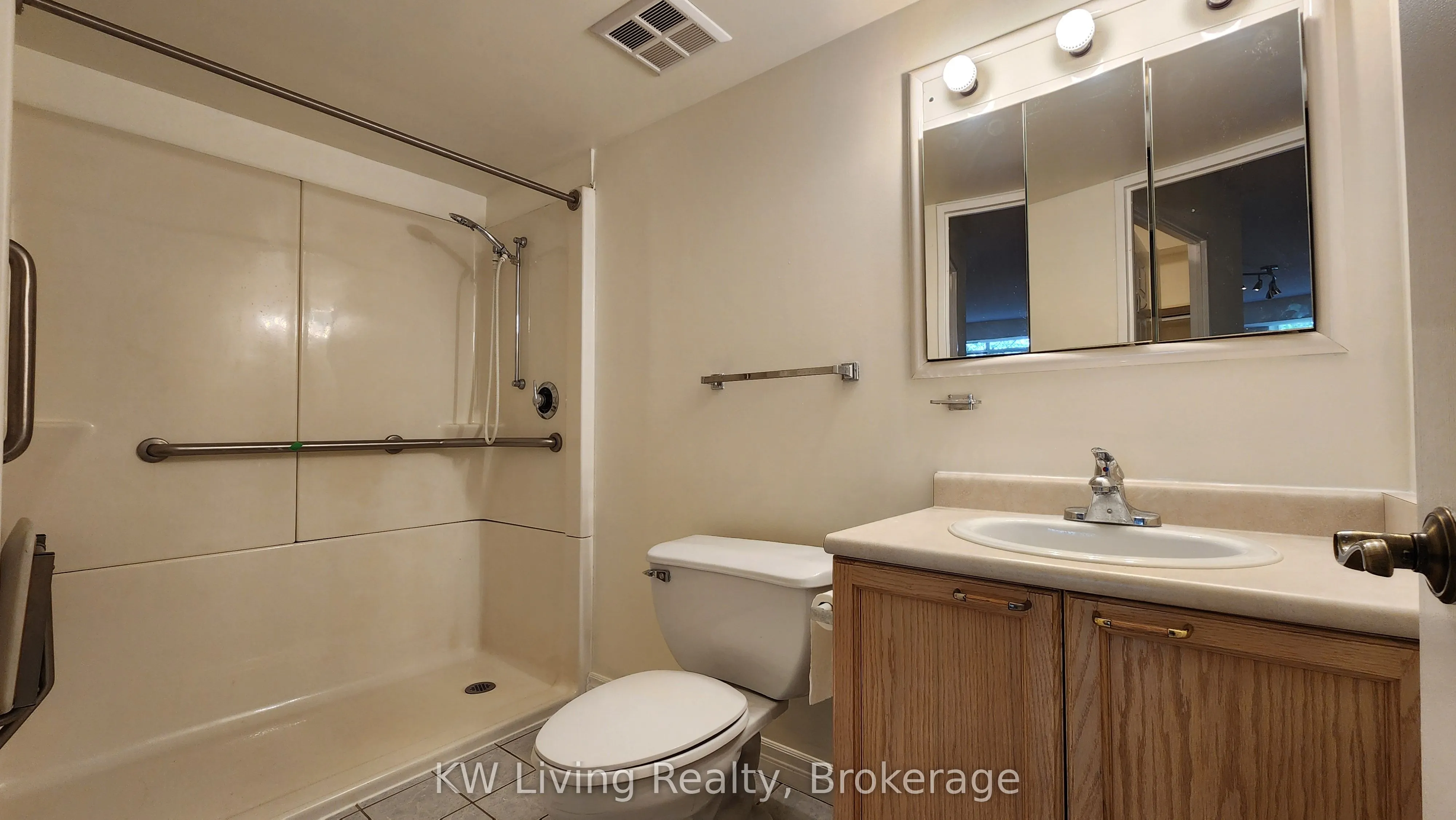 115 Bonis Avenue, #211