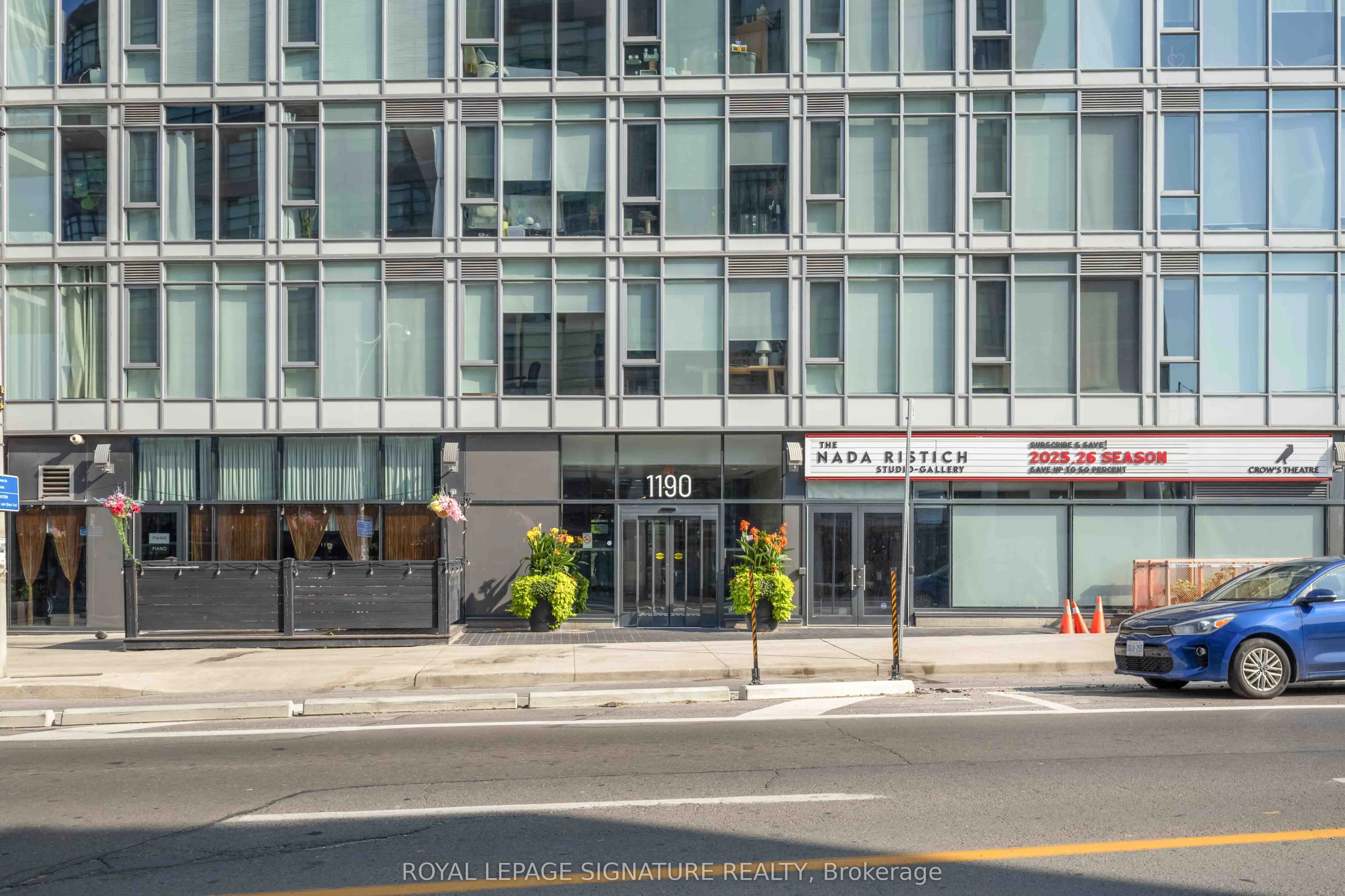 1190 Dundas Street E, #406