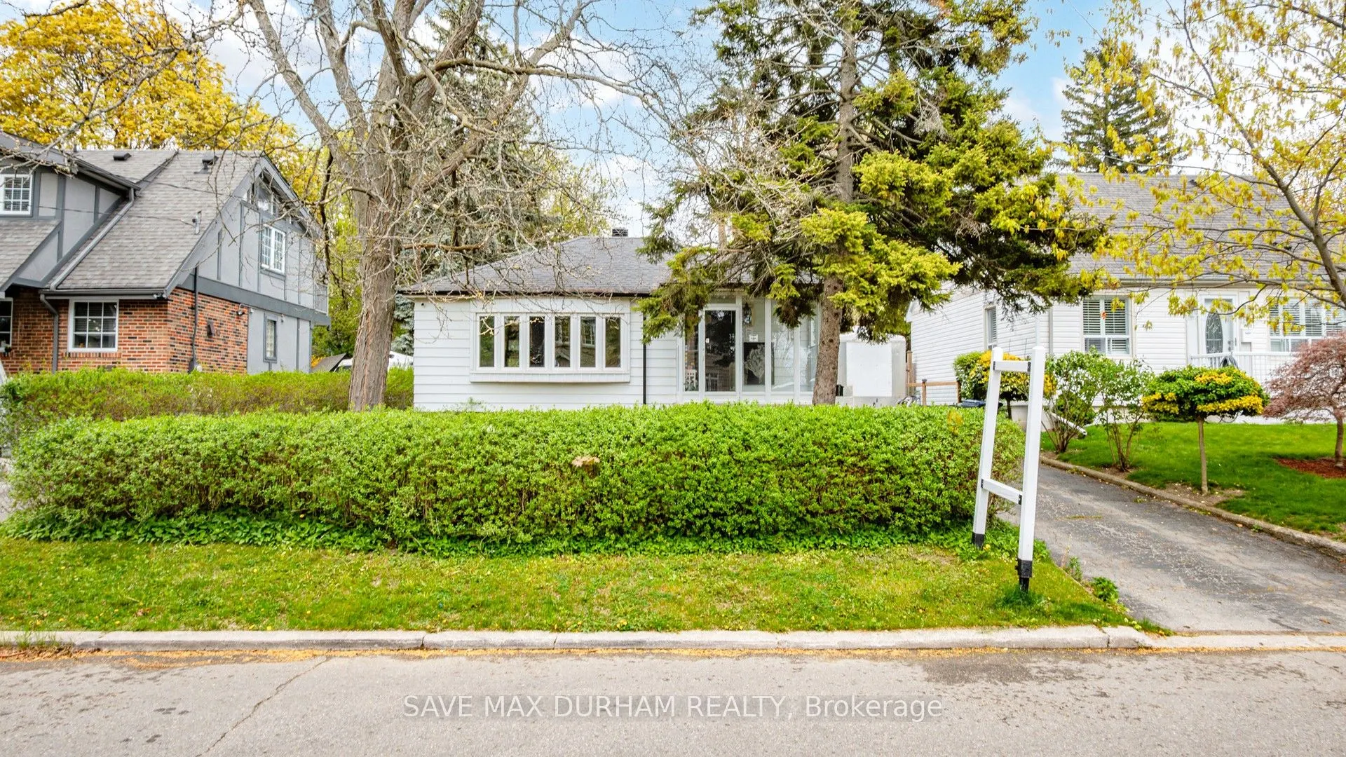 165 Harewood Avenue