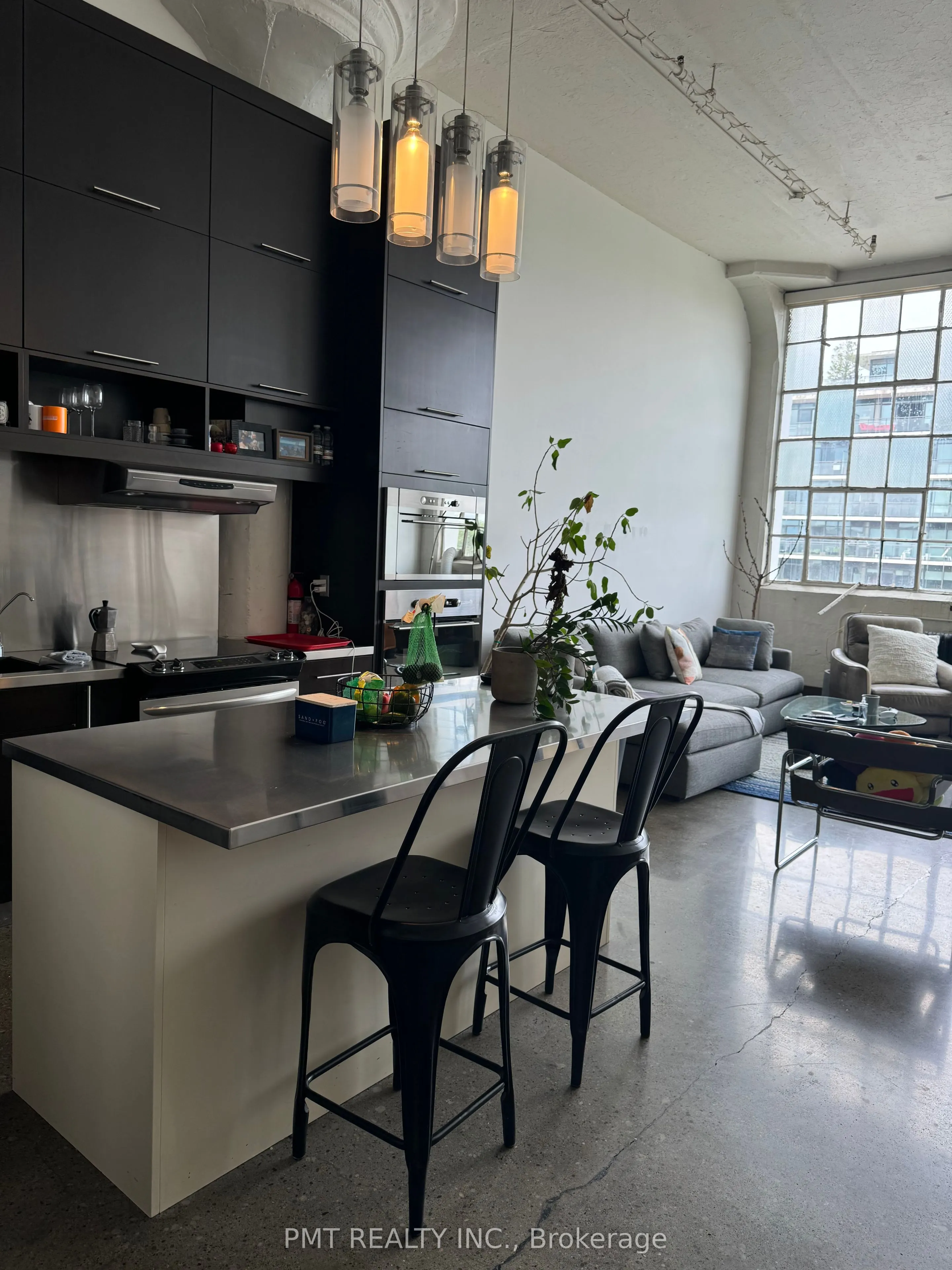 245 Carlaw Avenue, #503