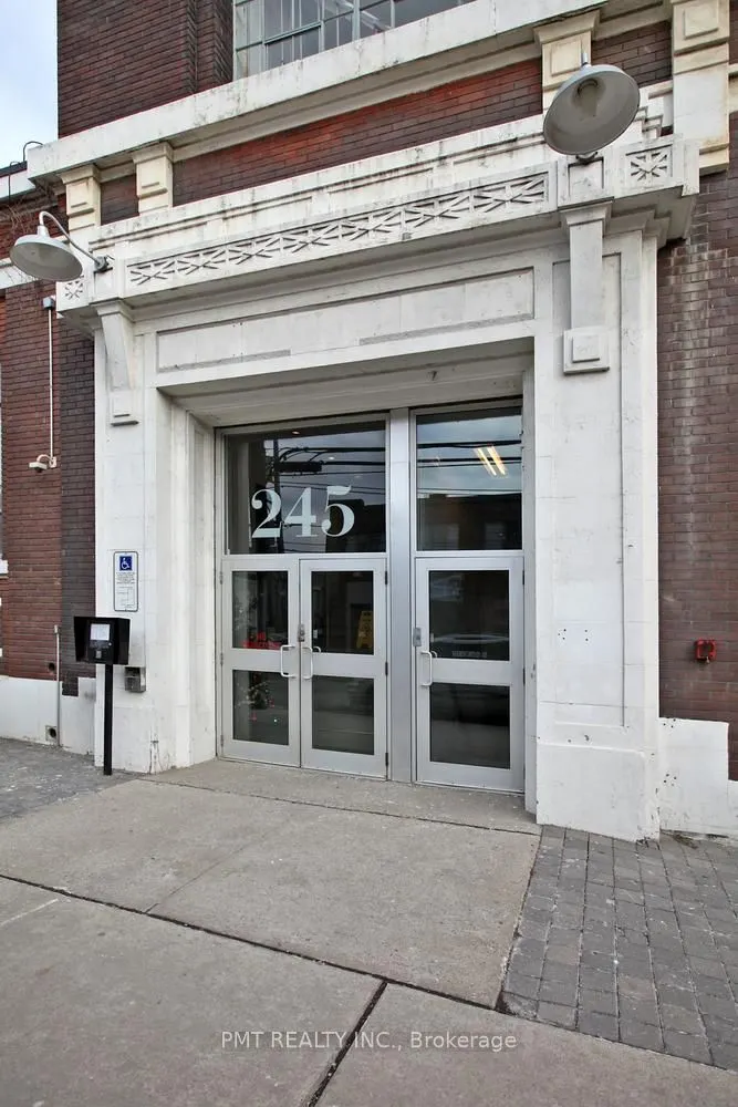 245 Carlaw Avenue, #503