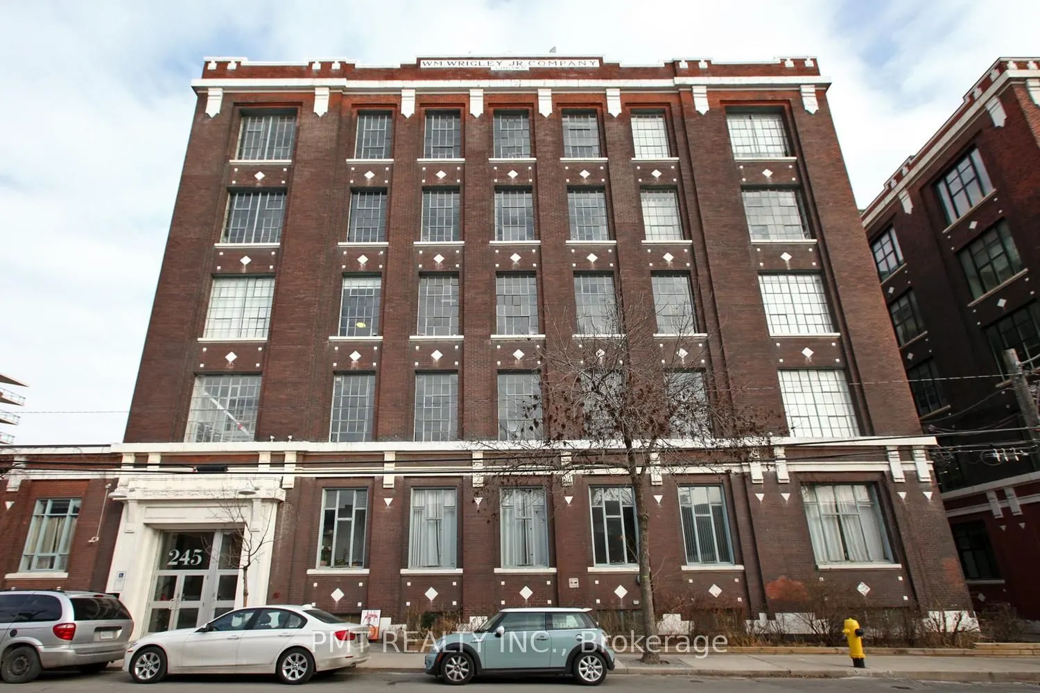 245 Carlaw Avenue, #503