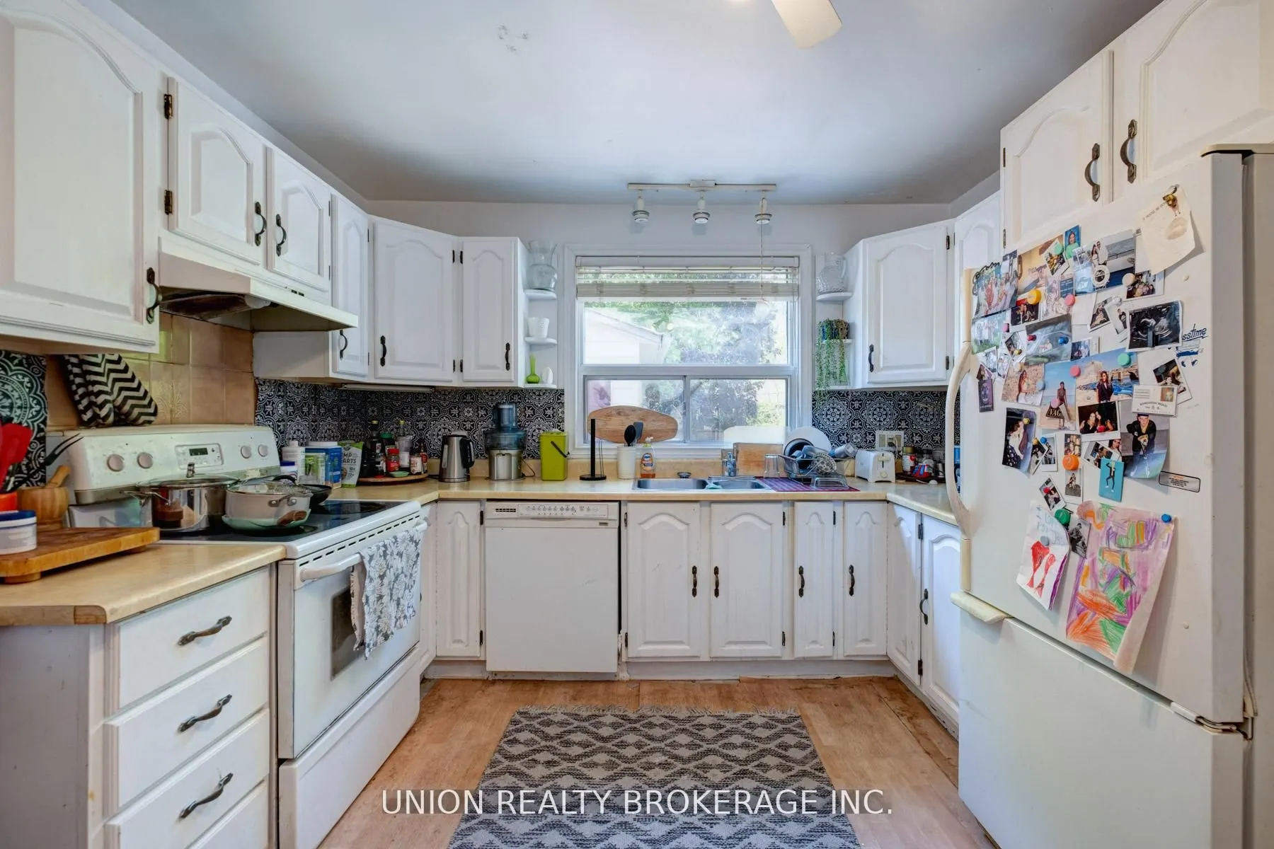 72 Sandown Avenue