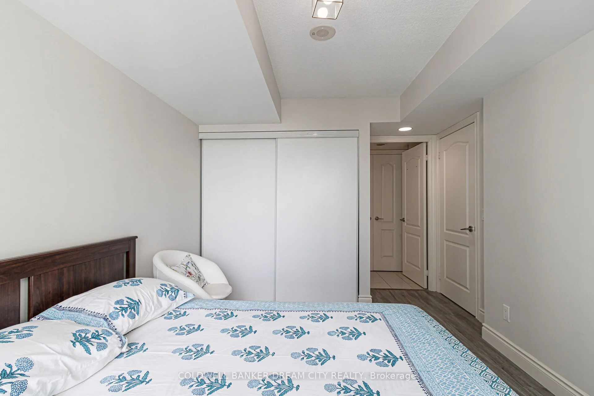 60 Town Centre Court, #1106