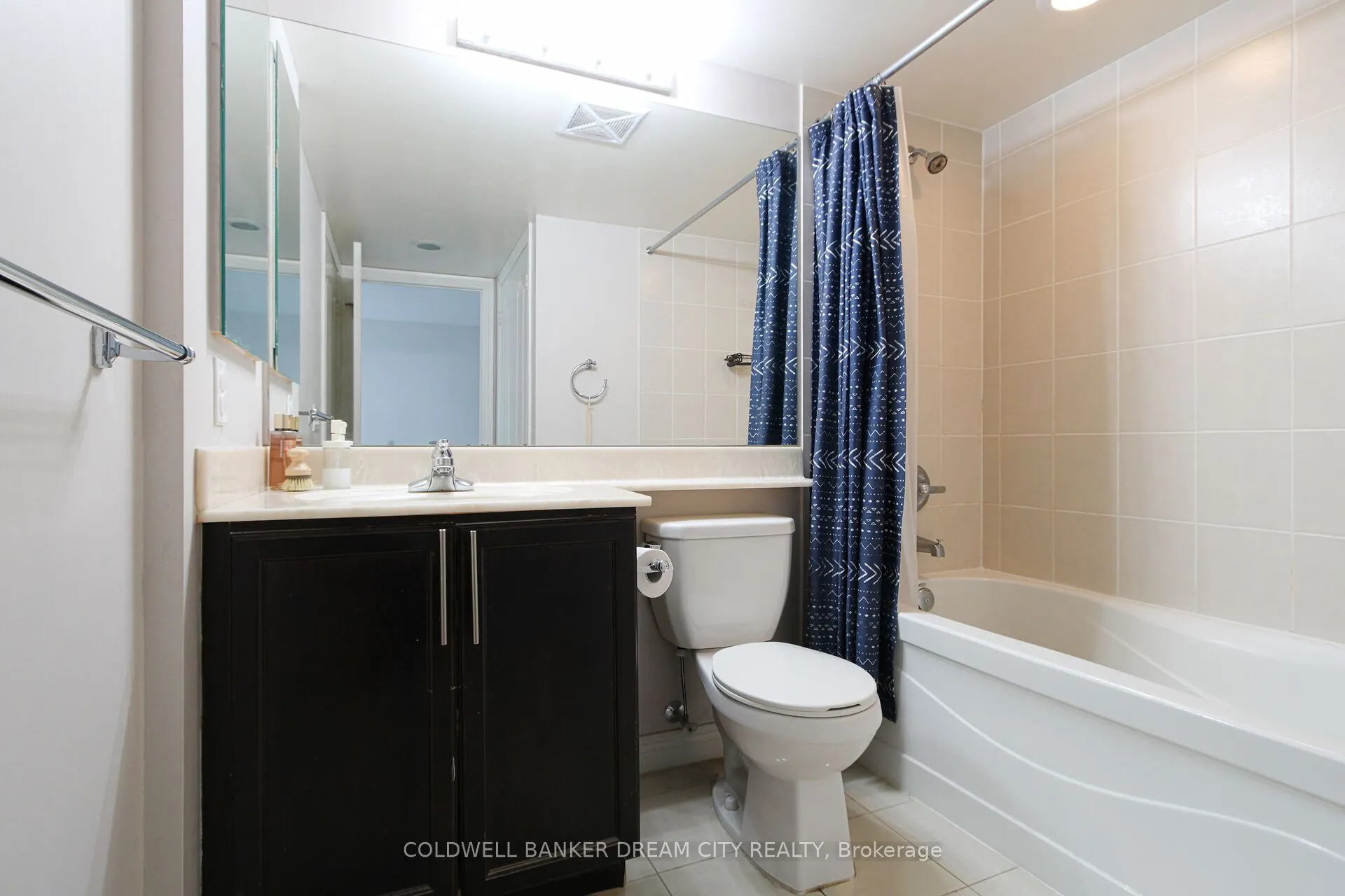 60 Town Centre Court, #1106