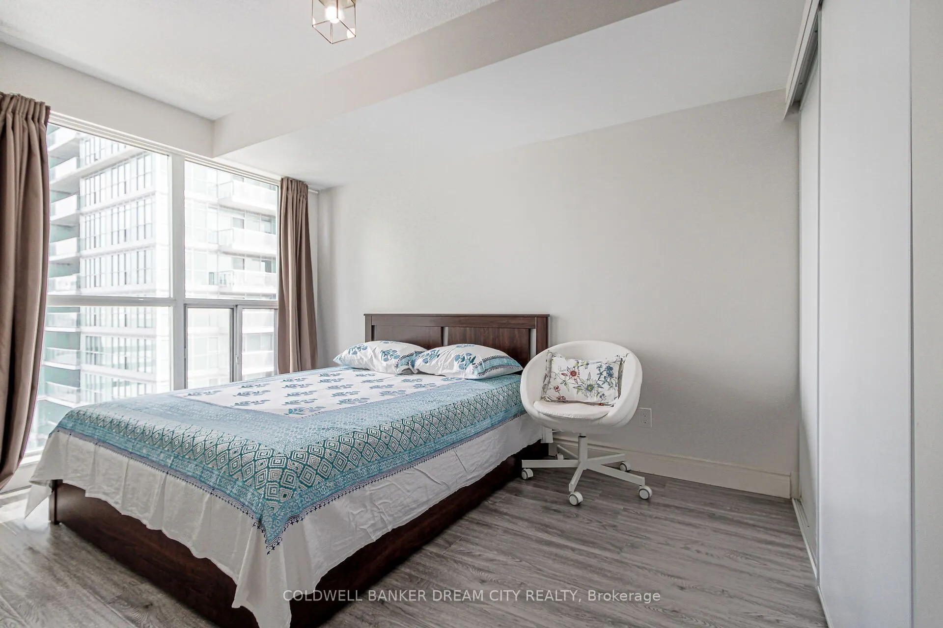 60 Town Centre Court, #1106