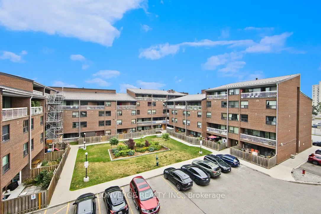 4062 Lawrence Avenue E, #406