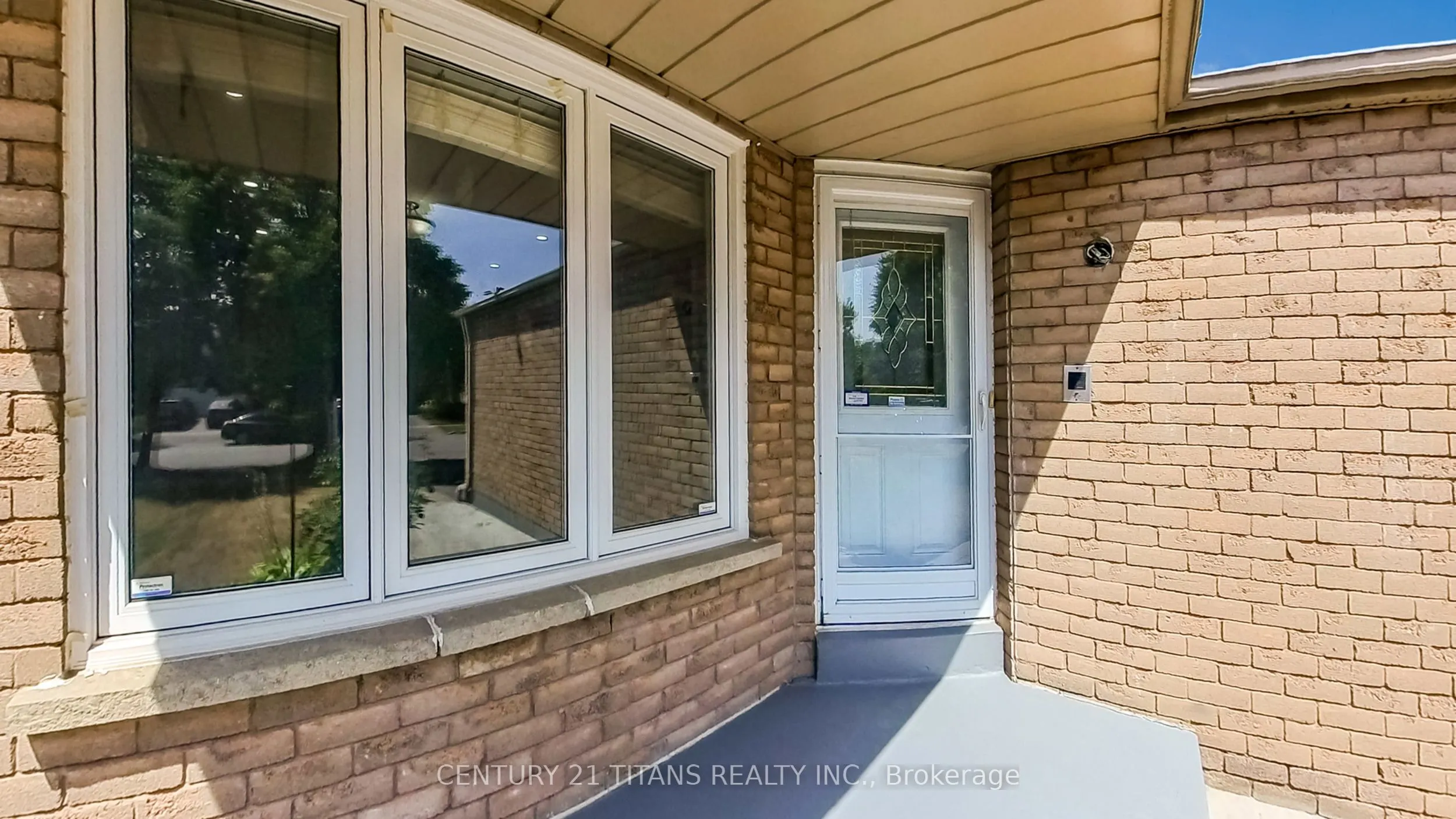 1597 Amberlea Road