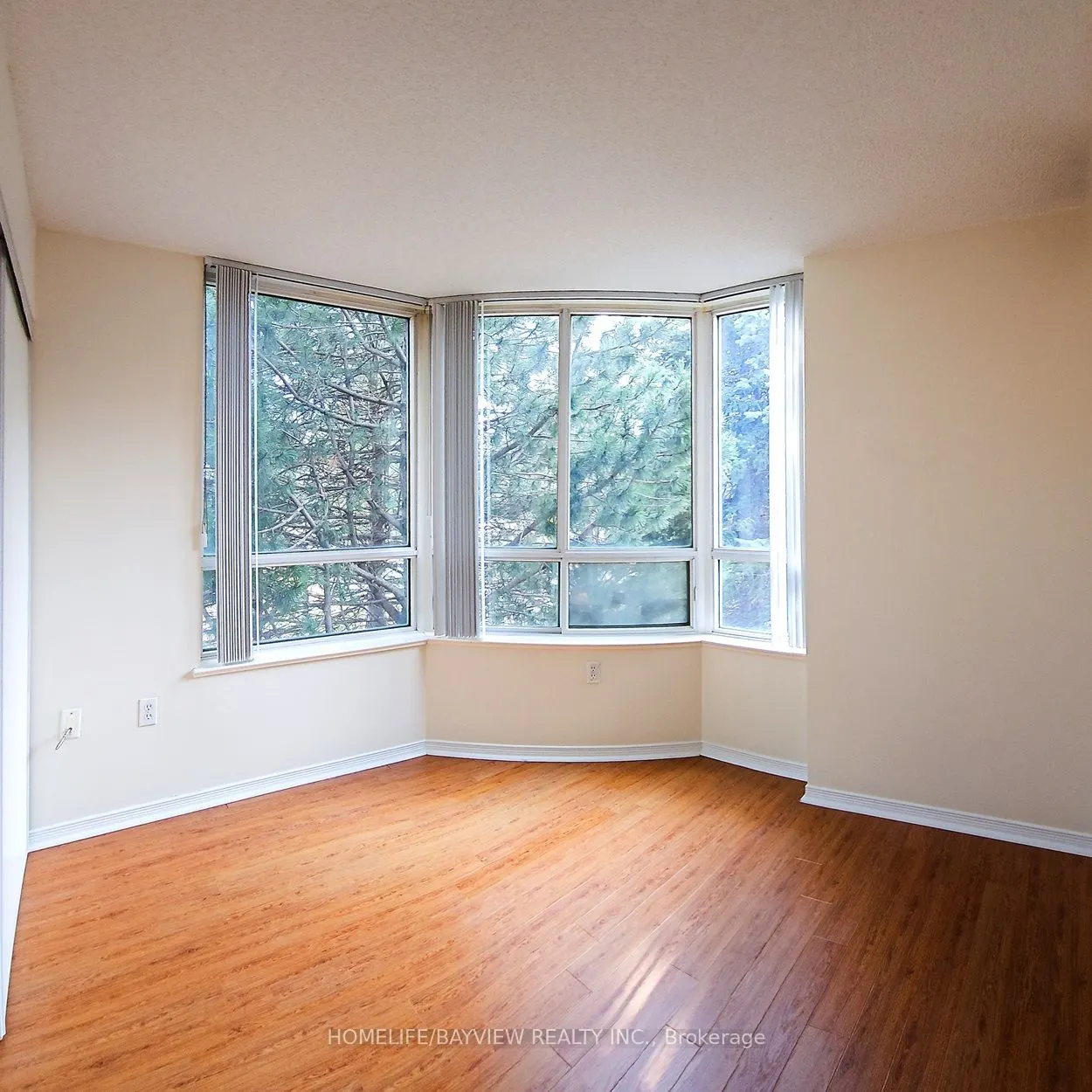 5001 Finch Avenue E, #202
