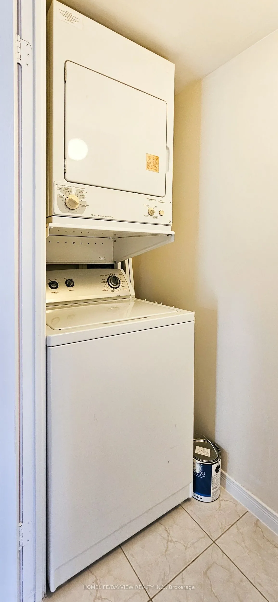 5001 Finch Avenue E, #202
