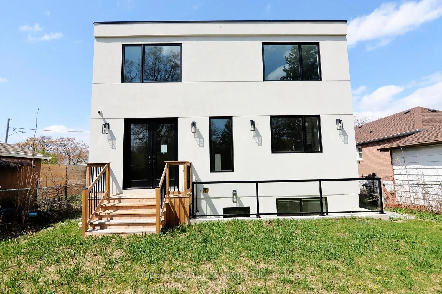 1 Camilla Crescent