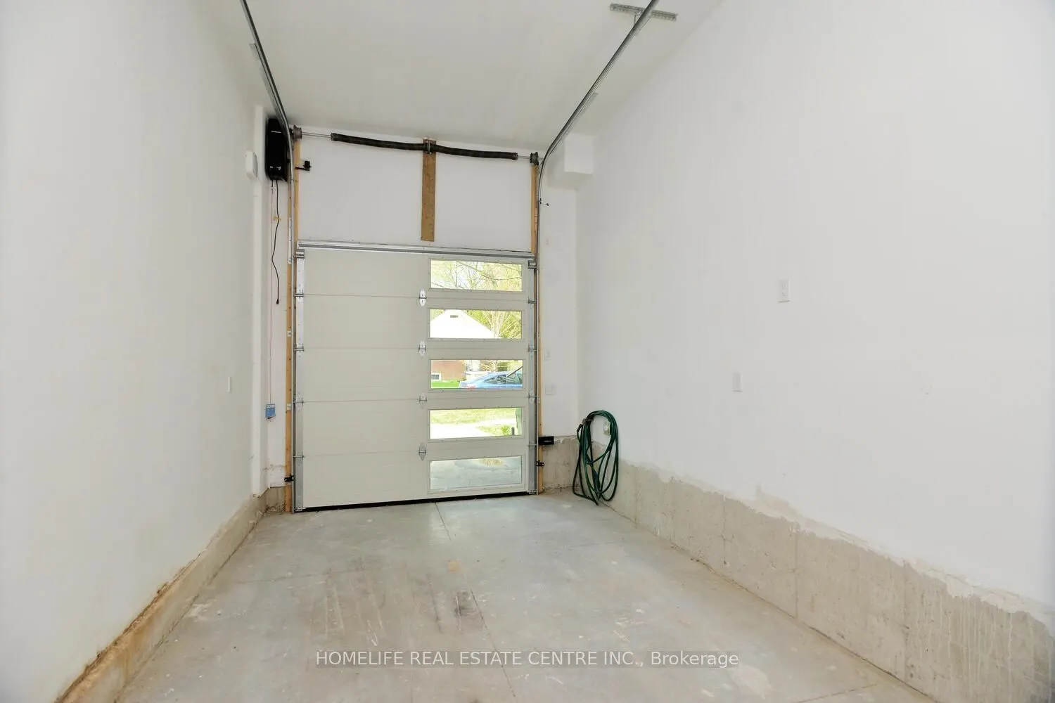 1 Camilla Crescent