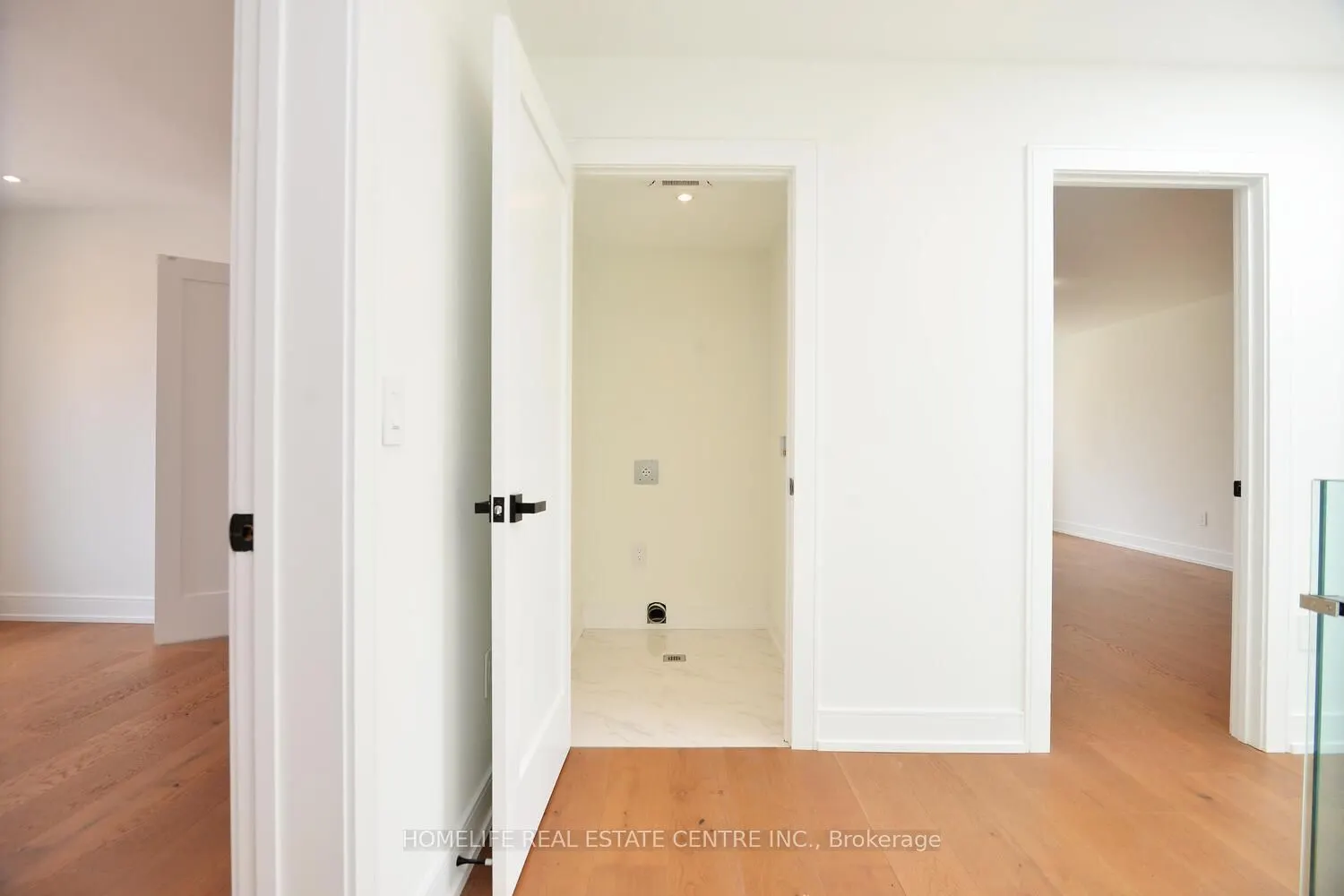 1 Camilla Crescent