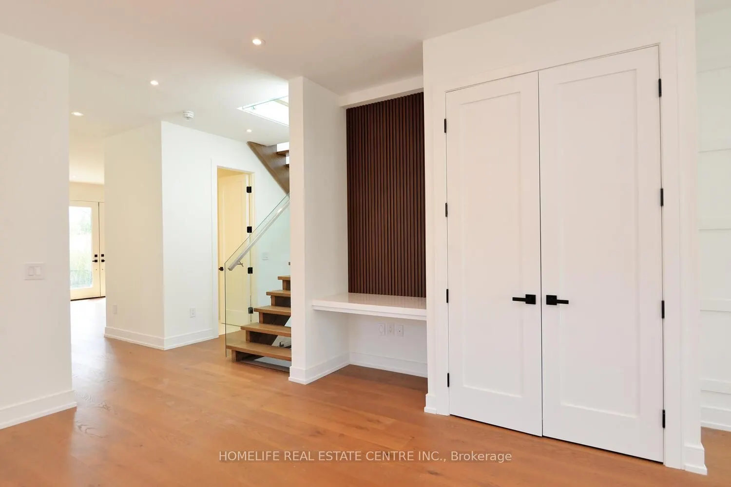 1 Camilla Crescent
