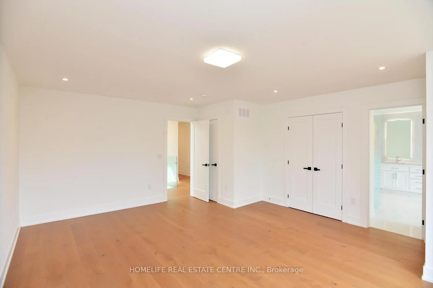 1 Camilla Crescent