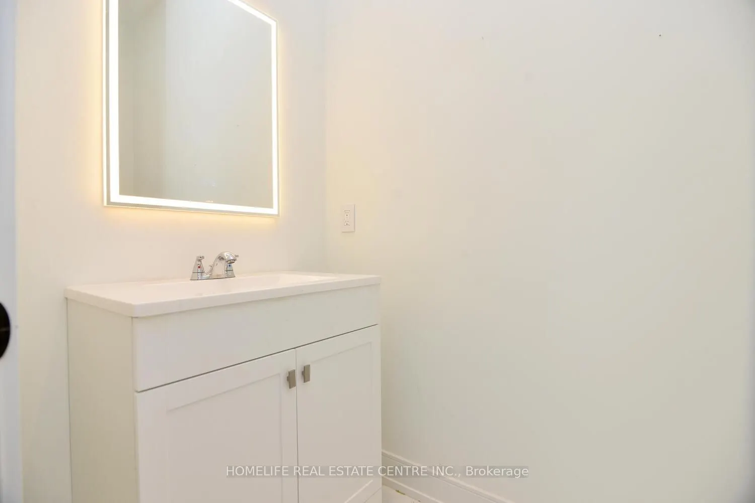 1 Camilla Crescent