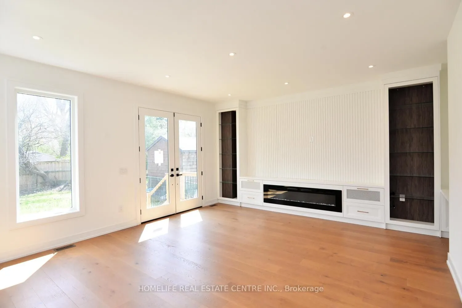 1 Camilla Crescent