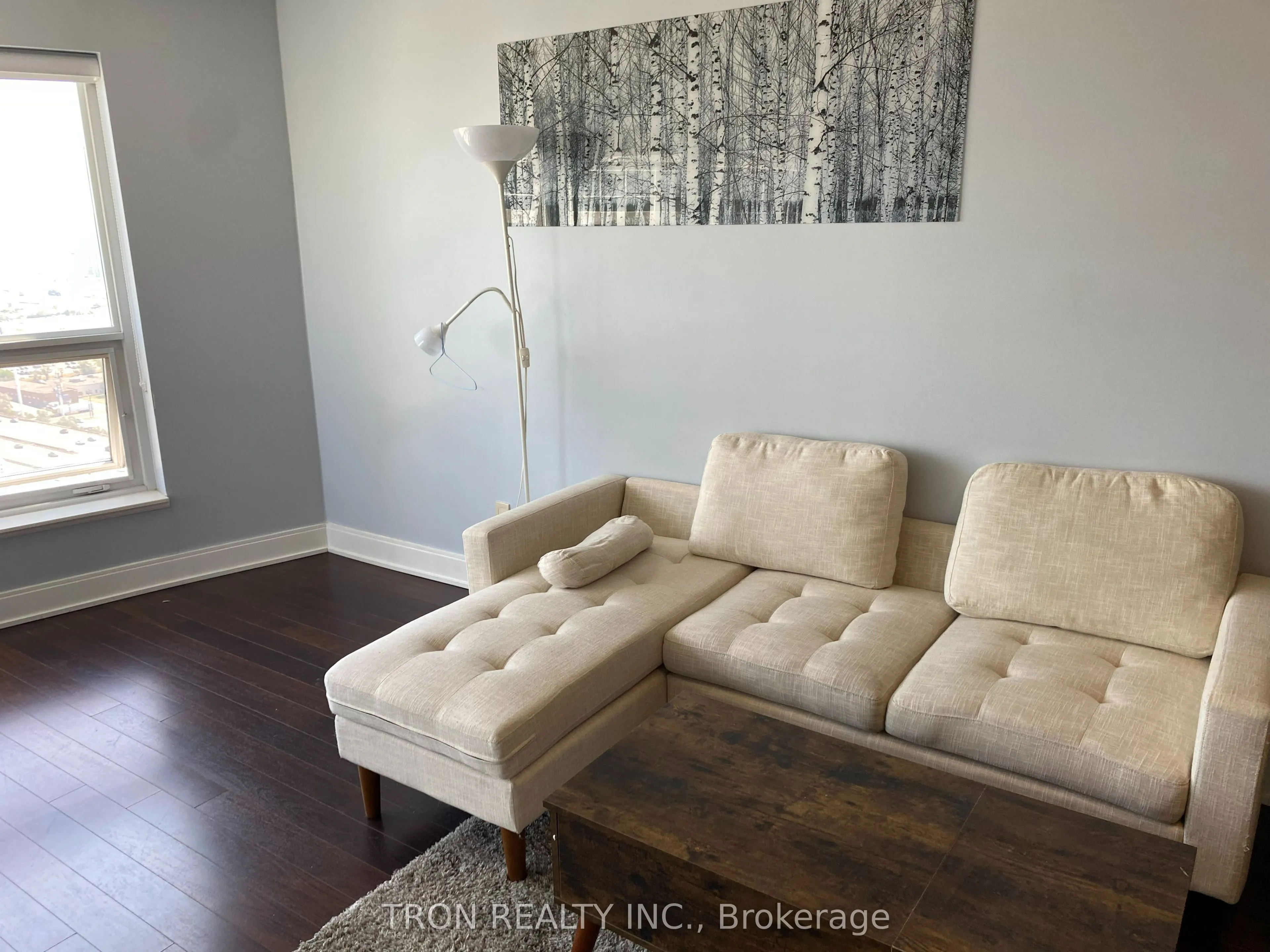 125 Village Green Square, #3102