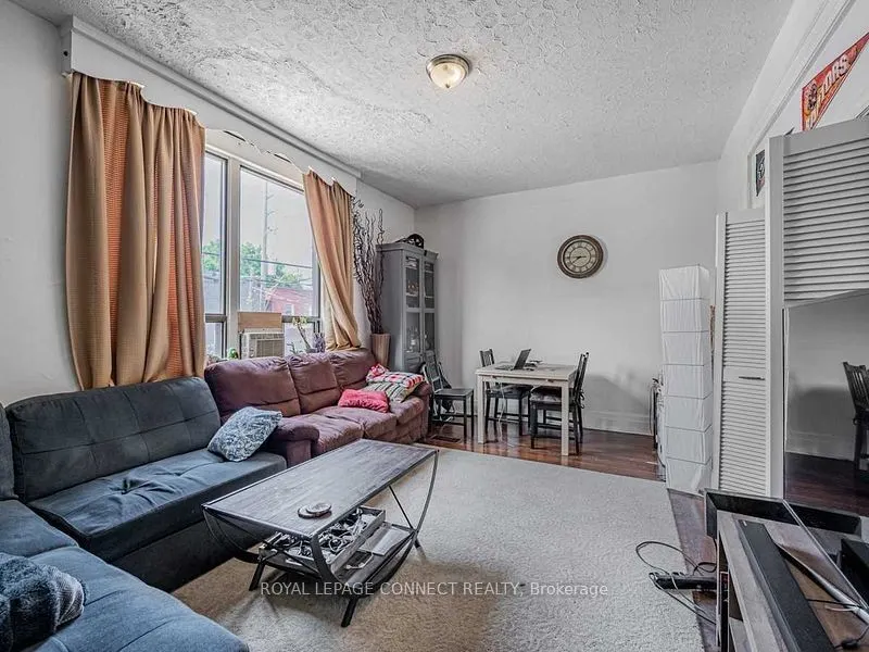 1107 Queen Street E