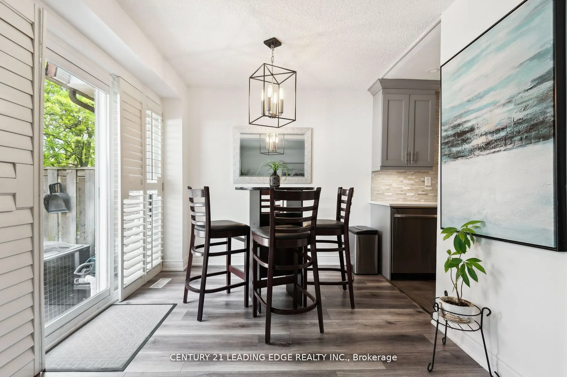 4662 Kingston Road, #150