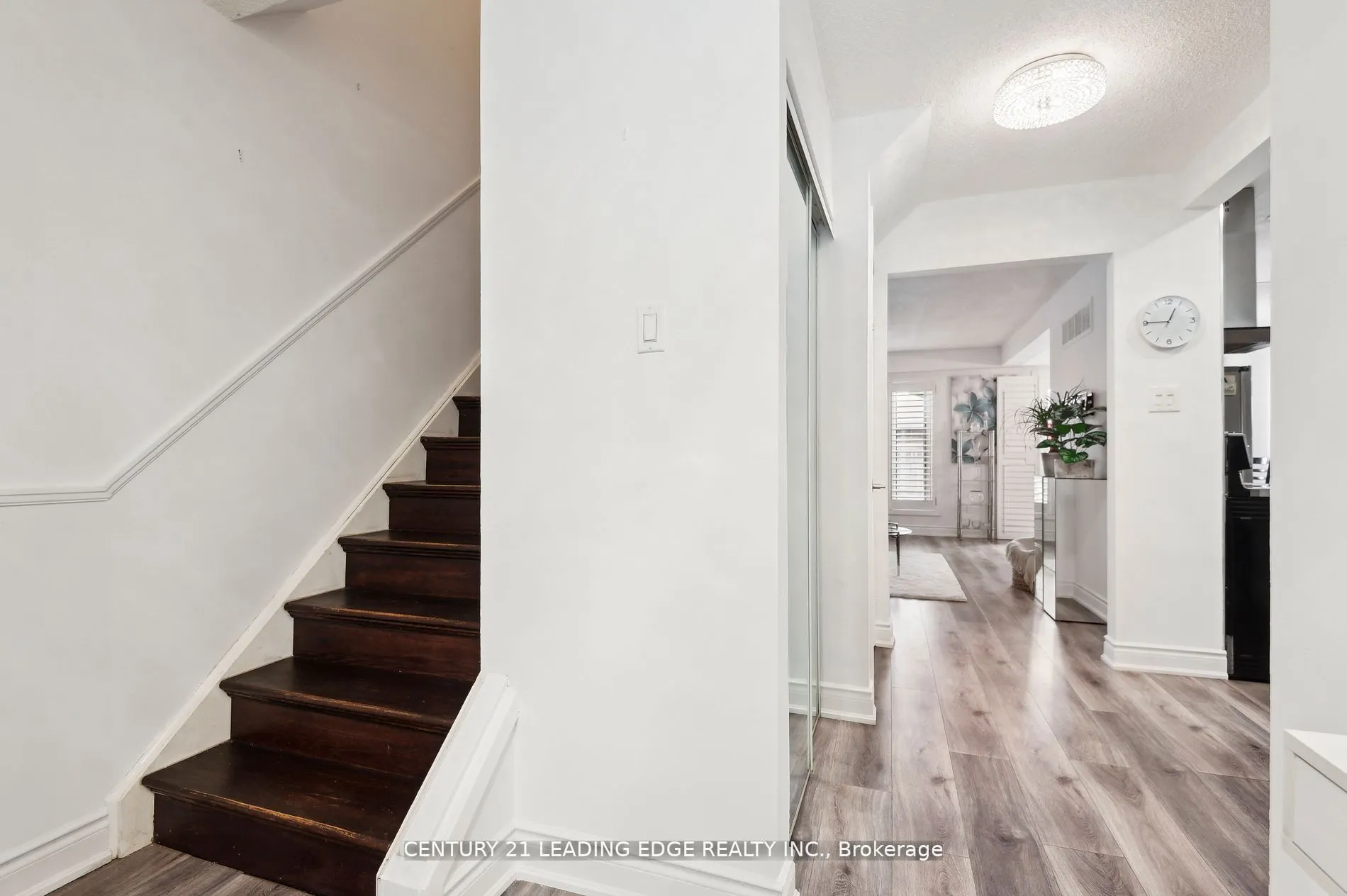4662 Kingston Road, #150