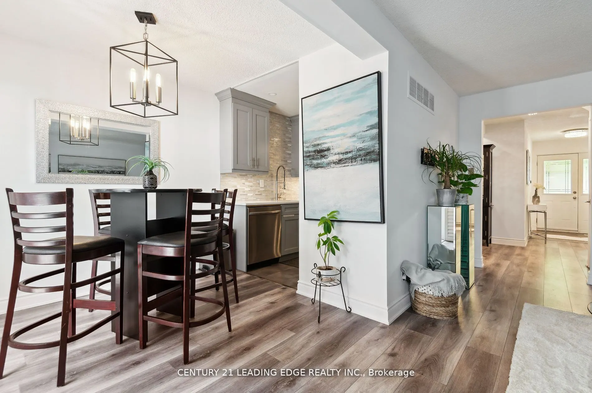 4662 Kingston Road, #150