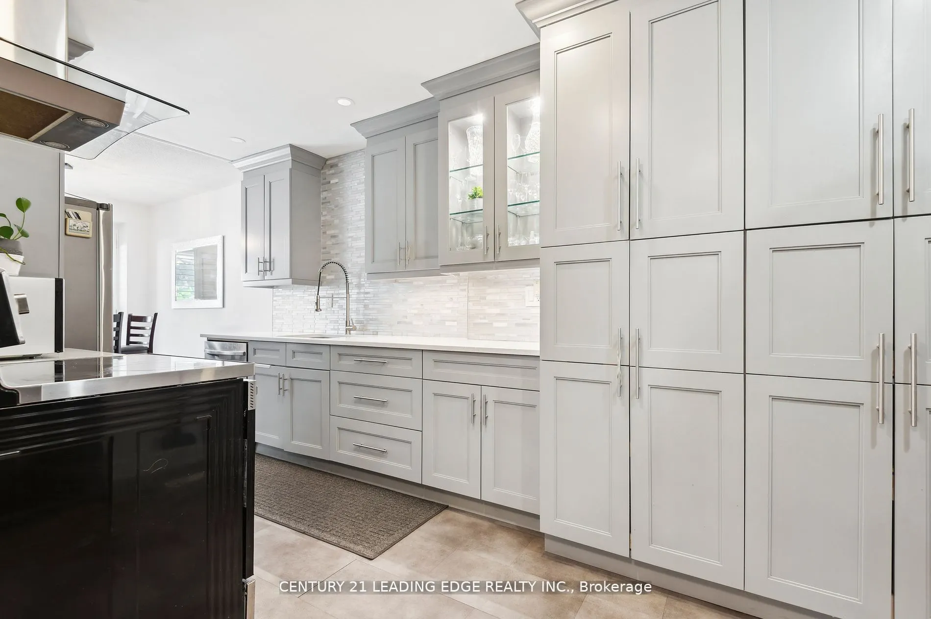 4662 Kingston Road, #150