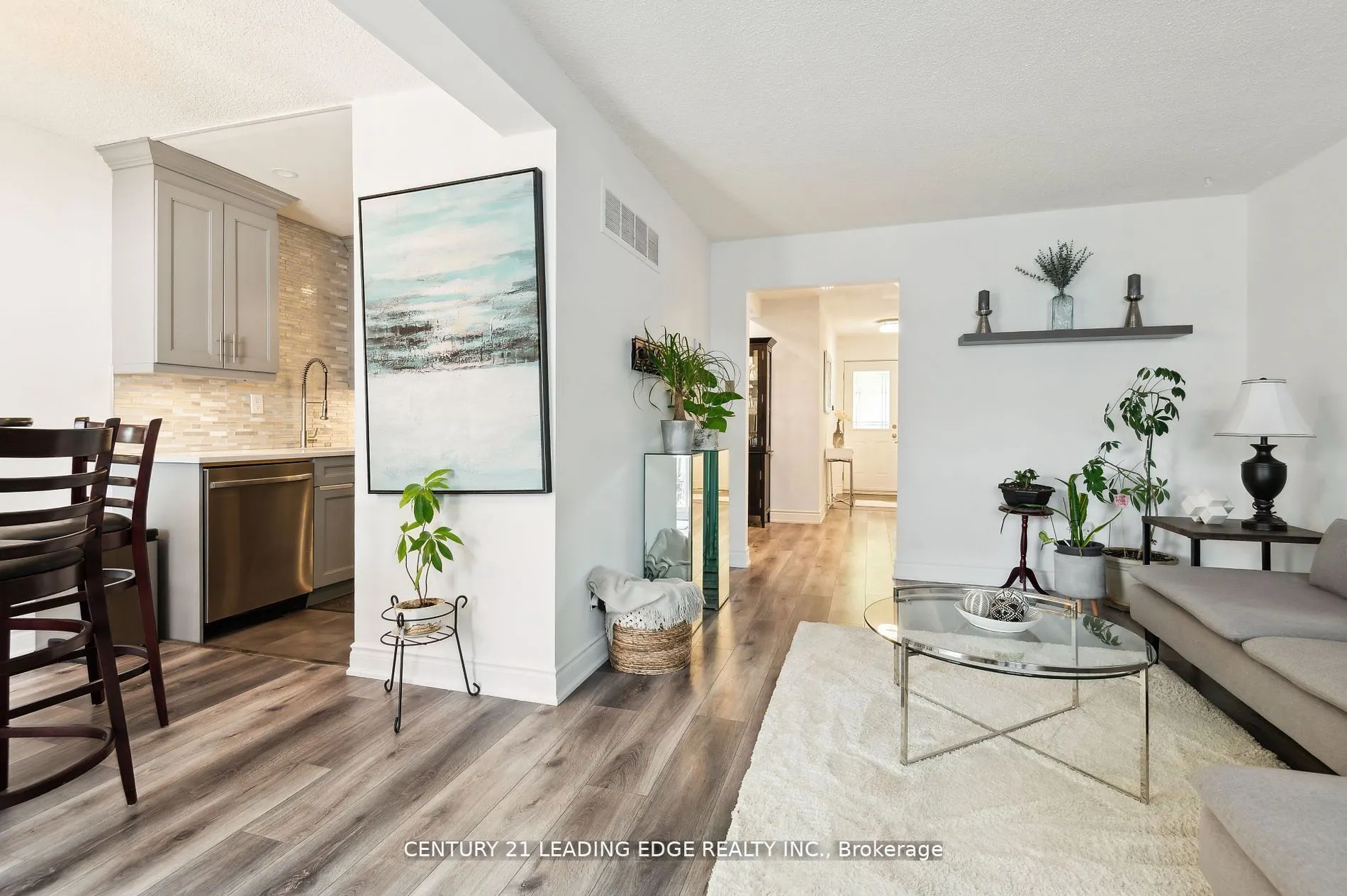 4662 Kingston Road, #150