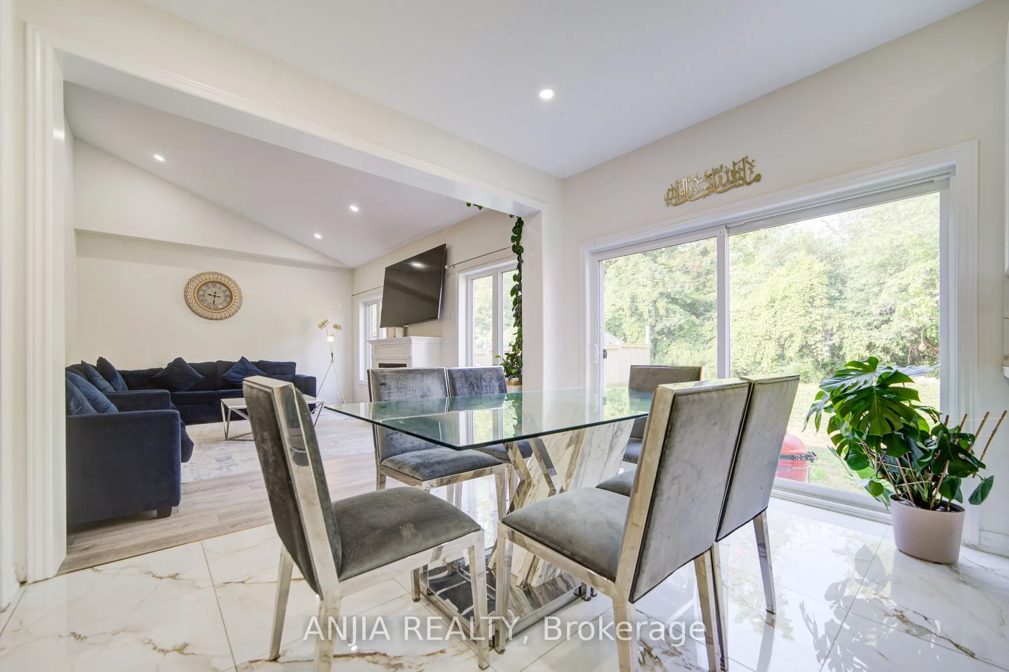 2036 Kurelo Drive