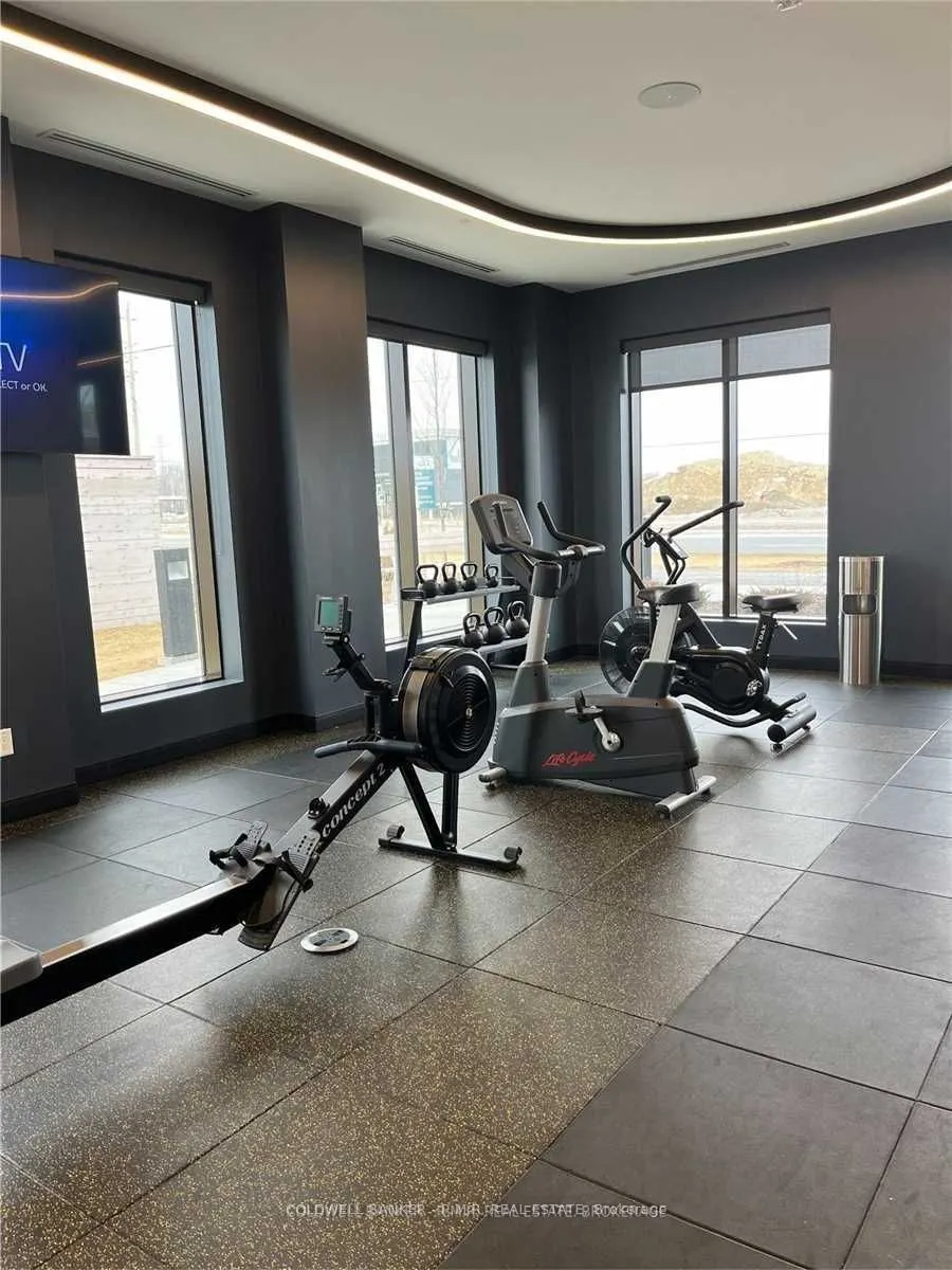 2550 Simcoe Street N, #1704