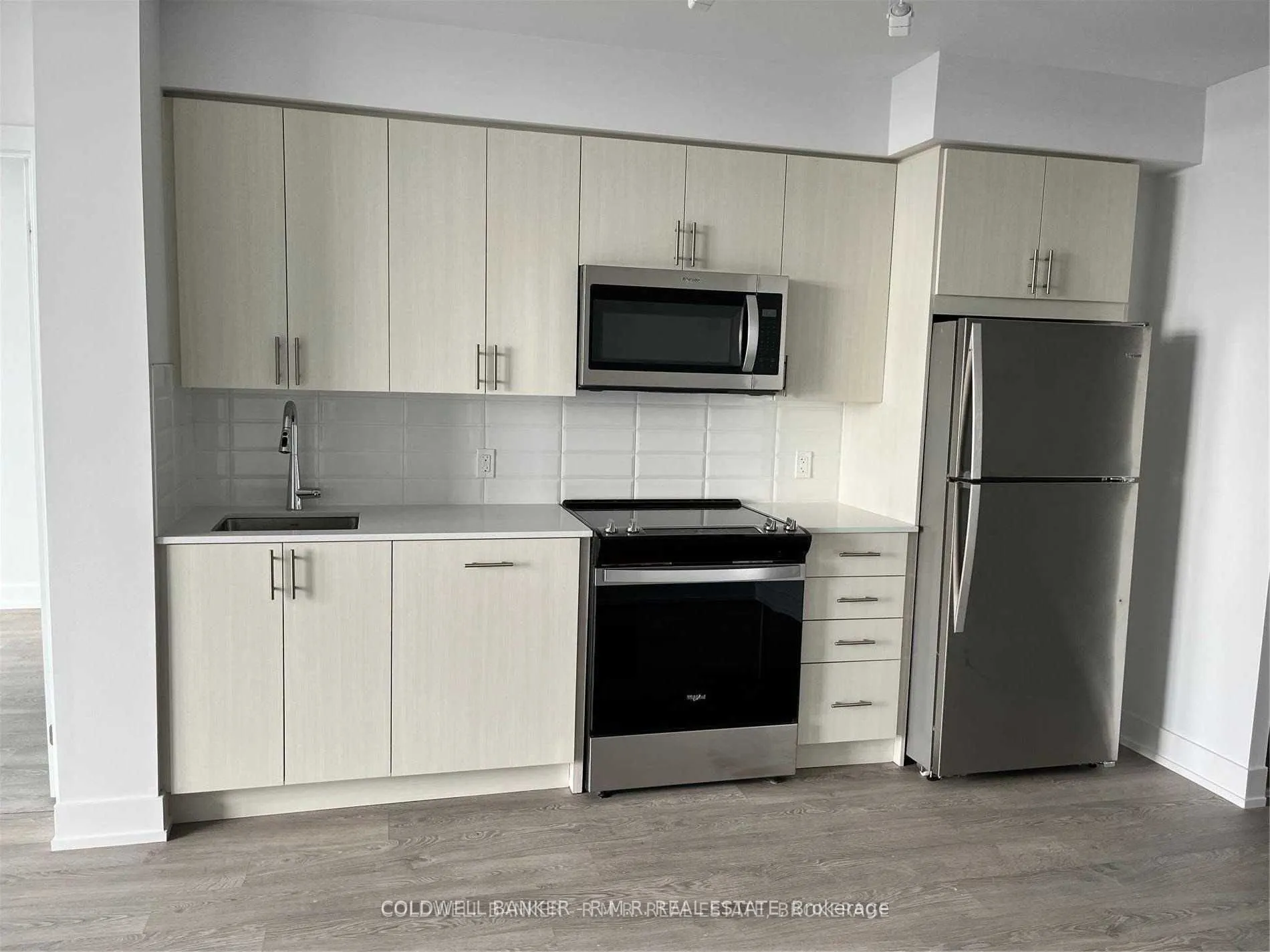 2550 Simcoe Street N, #1704