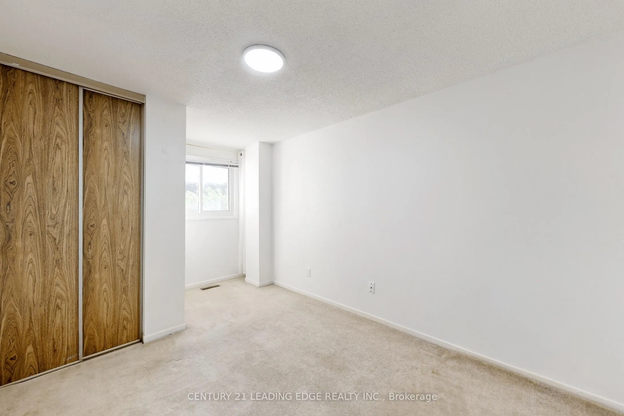 16 Chad Crescent