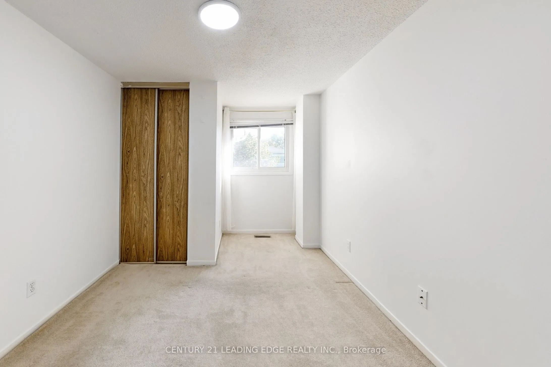 16 Chad Crescent